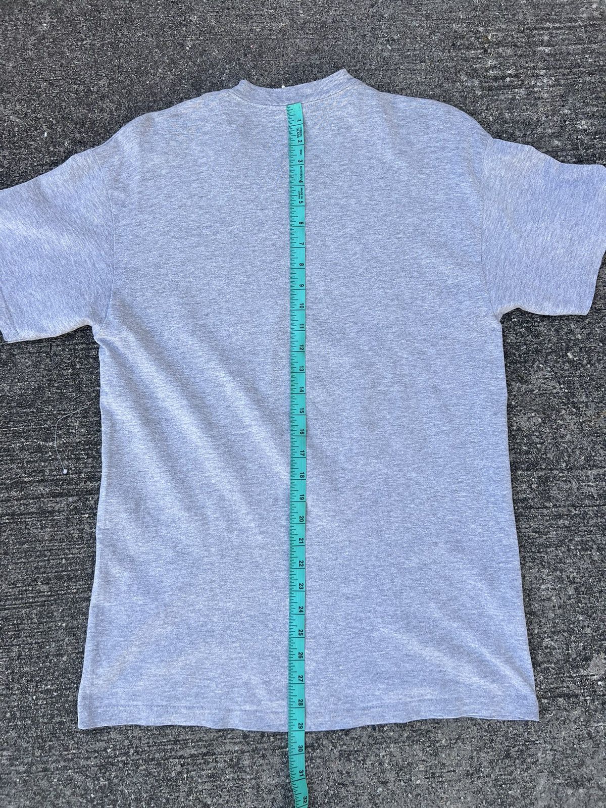Girl Skateboards Vintage 90s Girl Skateboard Grey t shirt Size US M / EU 48-50 / 2 - 4 Thumbnail