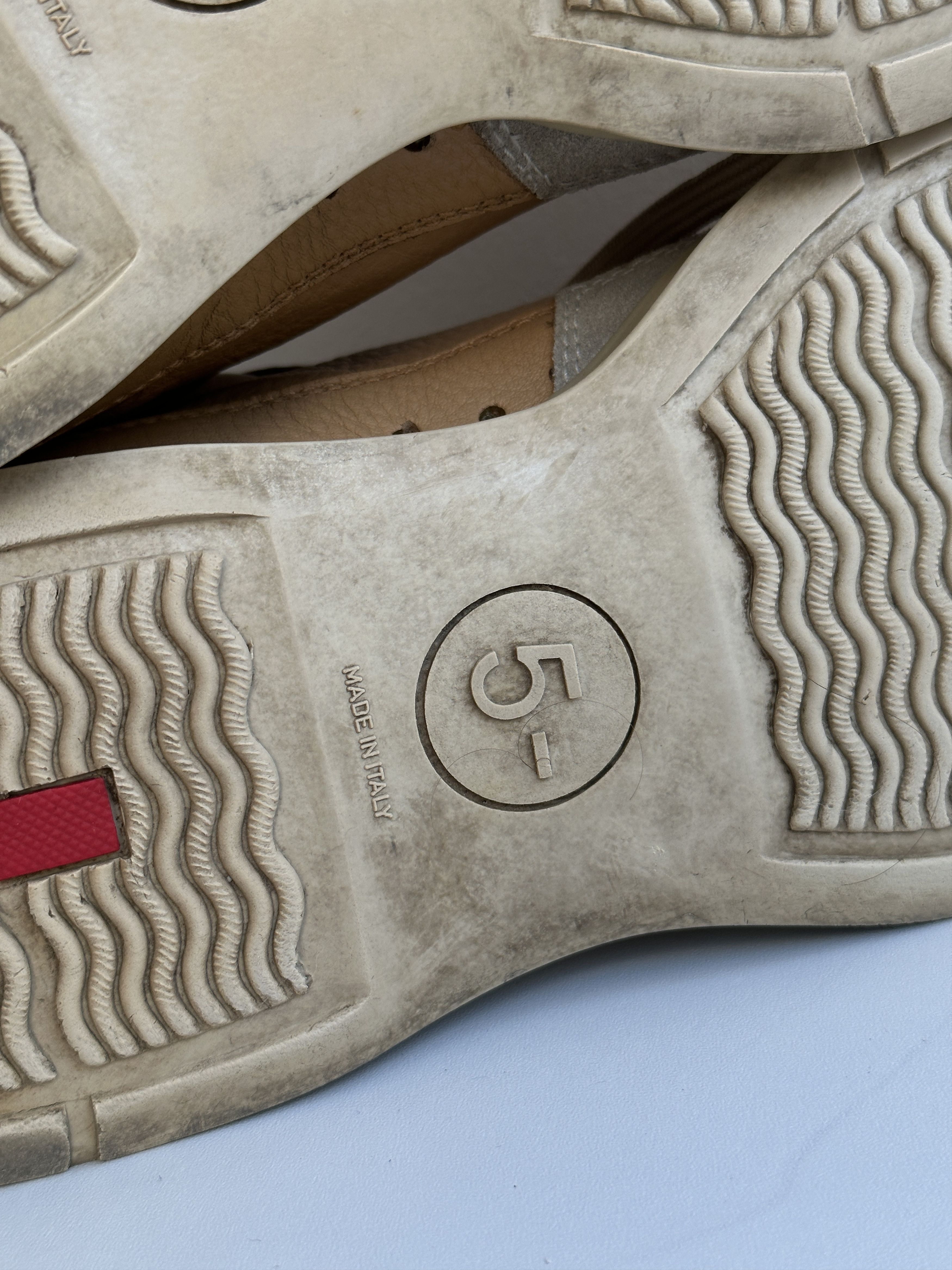 Prada Vintage Prada Low Runner Sneaker 25.5 cm Size US 10 / IT 40 - 15 Thumbnail