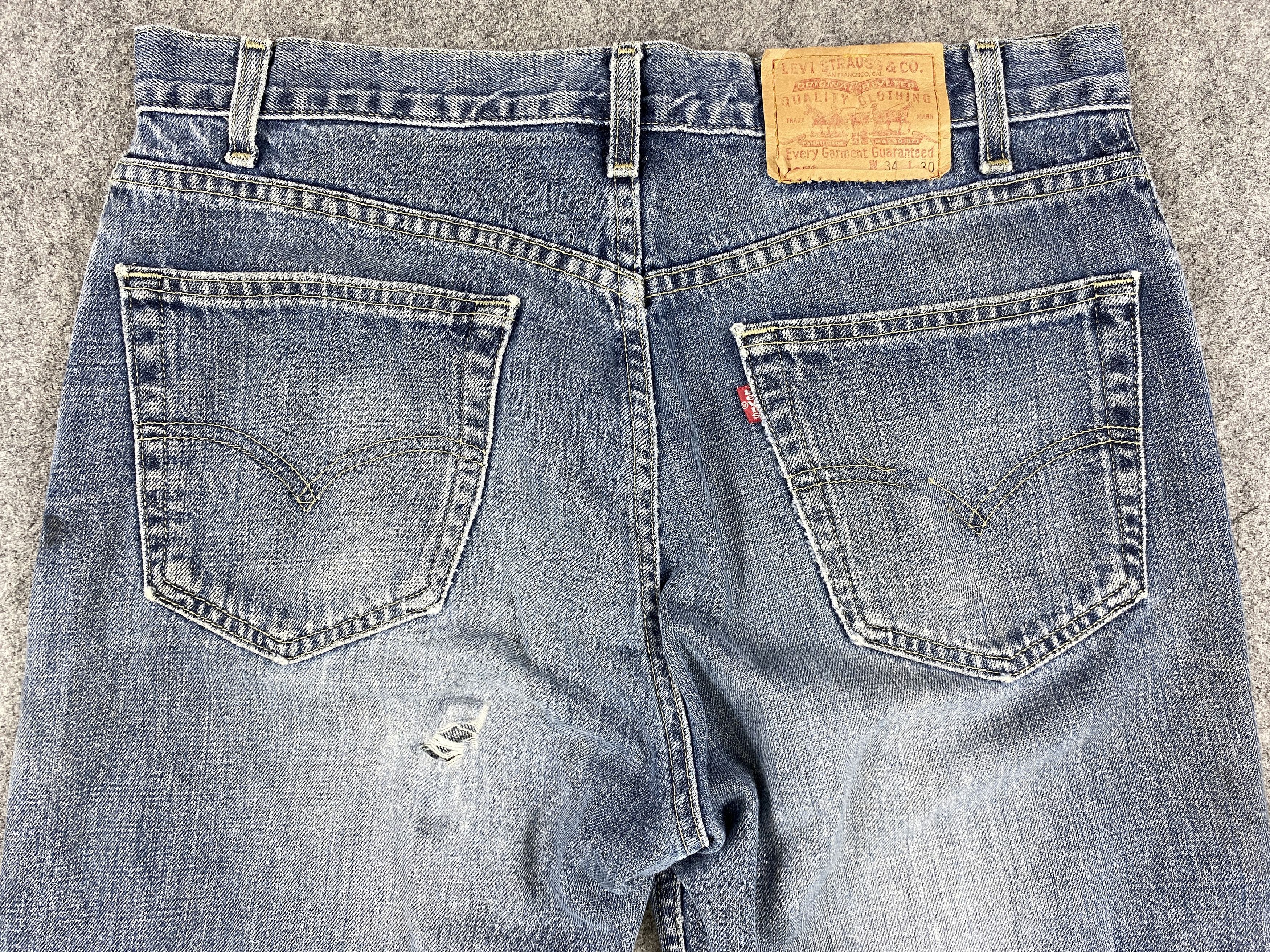Levi's Blue Distressed Vintage Levi's 505 Jeans 34x30 Denim JN1286 Size US 34 / EU 50 - 4 Thumbnail