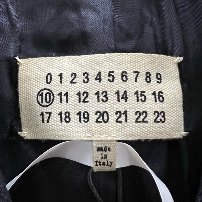 Maison Margiela Maison Margiela Navy blue coat 2501-Nextarrow Size US S / EU 44-46 / 1 - 4 Thumbnail