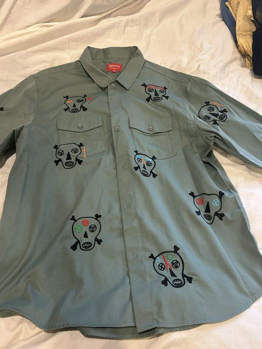 ですSupreme skull embroidery shirt - シャツ