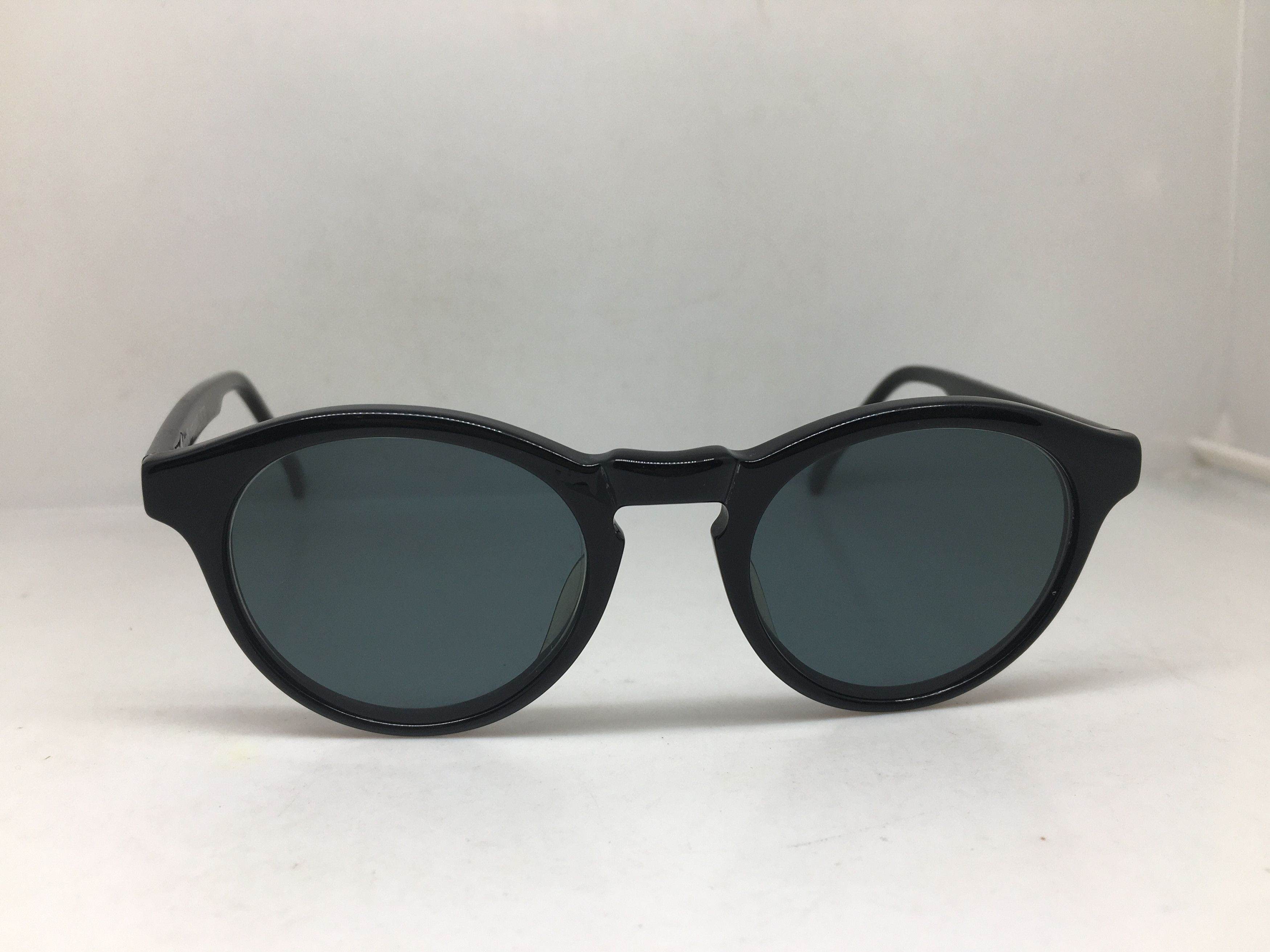 Vintage Polinelli Milano Black Keyhole Sunglasses ARISTOCRAT Size ONE SIZE - 1 Thumbnail