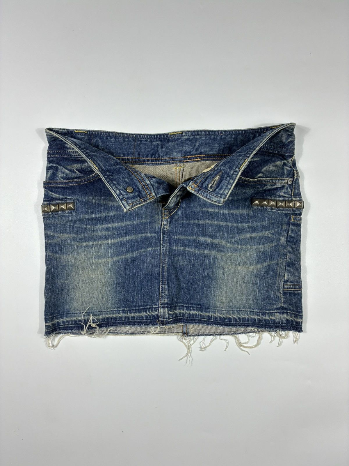 Hysteric Glamour Hysteric Glamour Studded Denim Mini Skirt Size 30" / US 8 / IT 44 - 2 Thumbnail