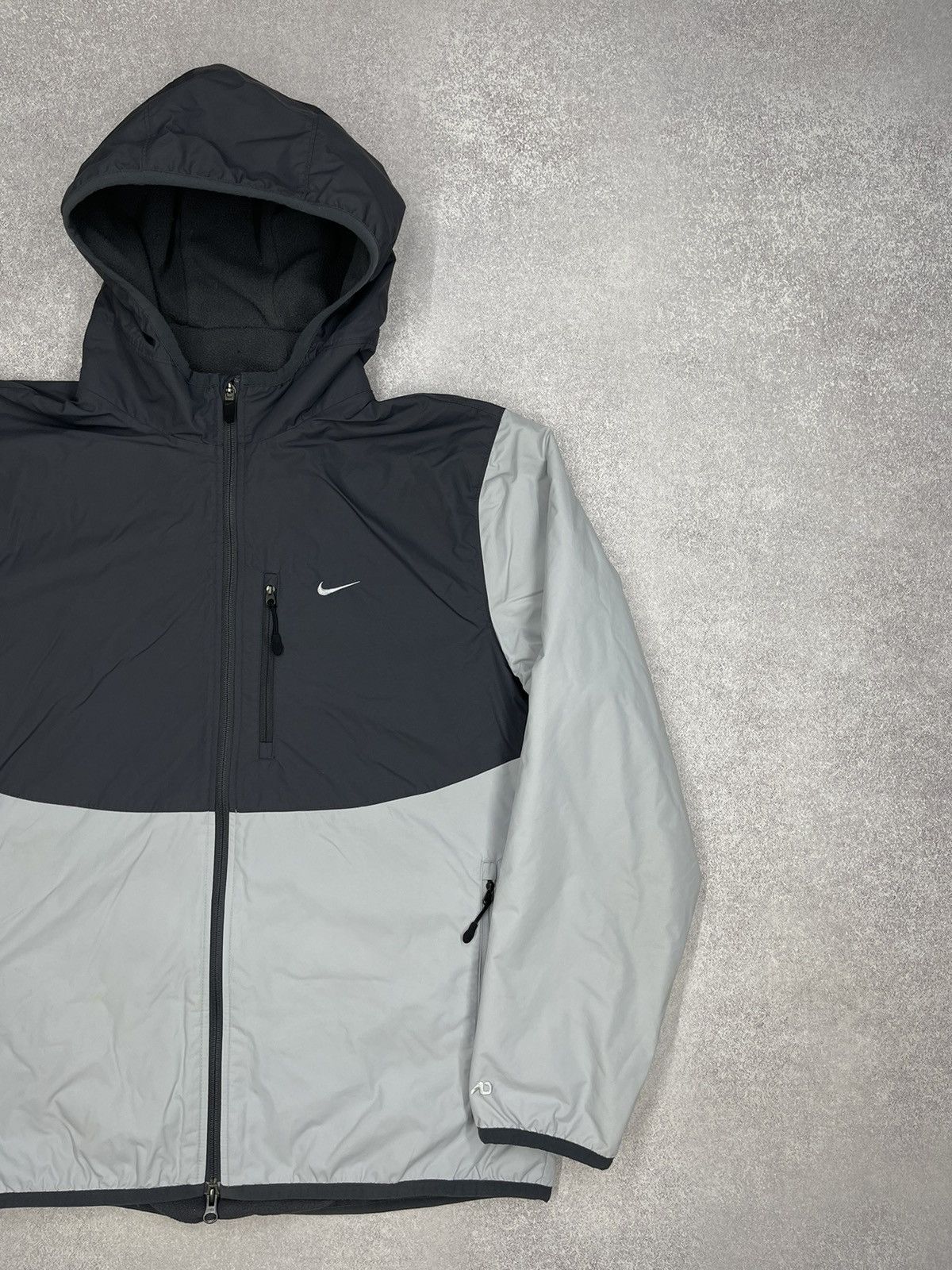 Nike Vintage Nike Athletic Nylon Jacket Basic Logo Swoosh Y2K TN Size US L / EU 52-54 / 3 - 4 Thumbnail