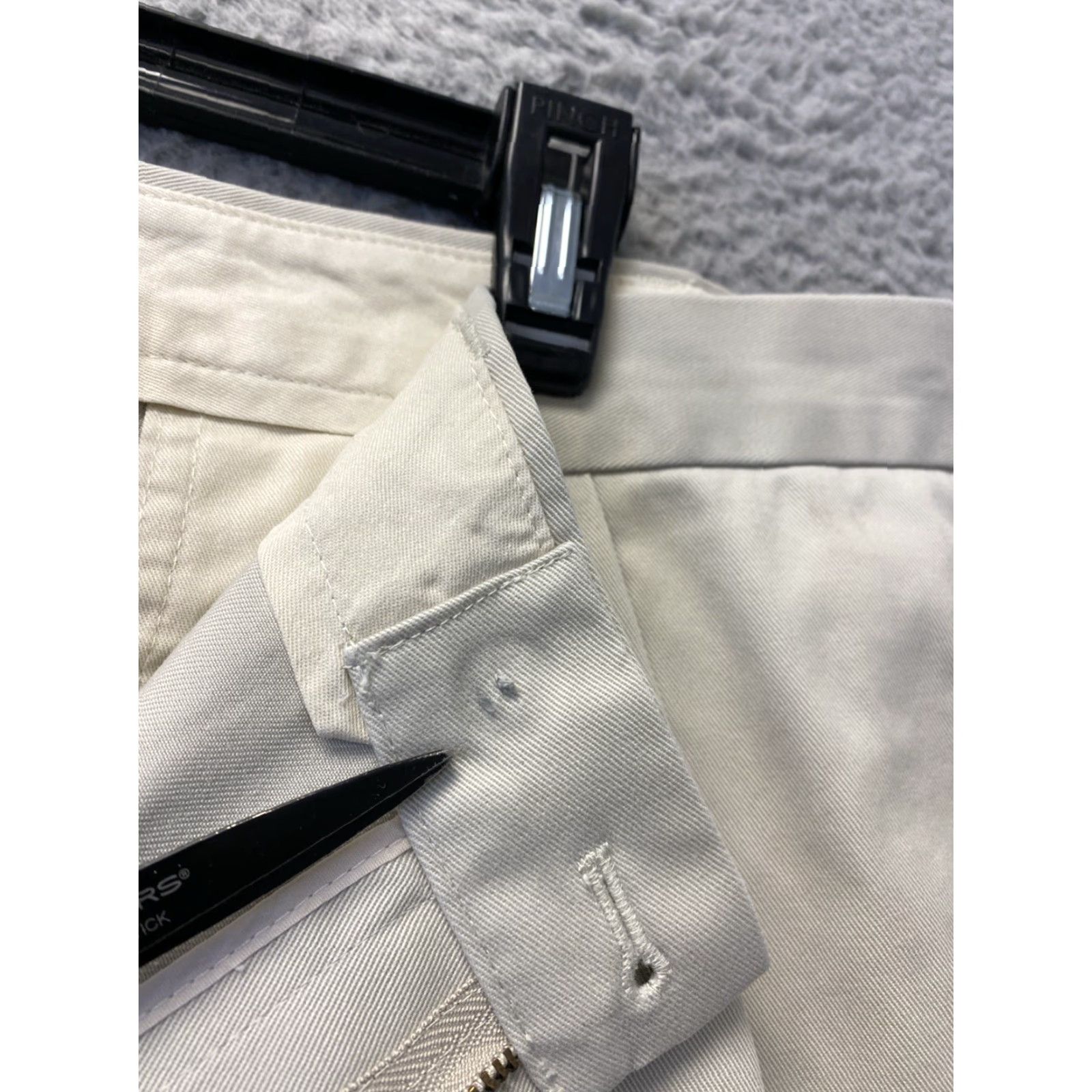 Brooks Brothers Brooks Brothers Chino Pants Mens 42x32 Khaki Elliot Fit Flat Front Regular Zip Button Pockets Dress Casual Mens Size US 42 / EU 58 - 6 Thumbnail