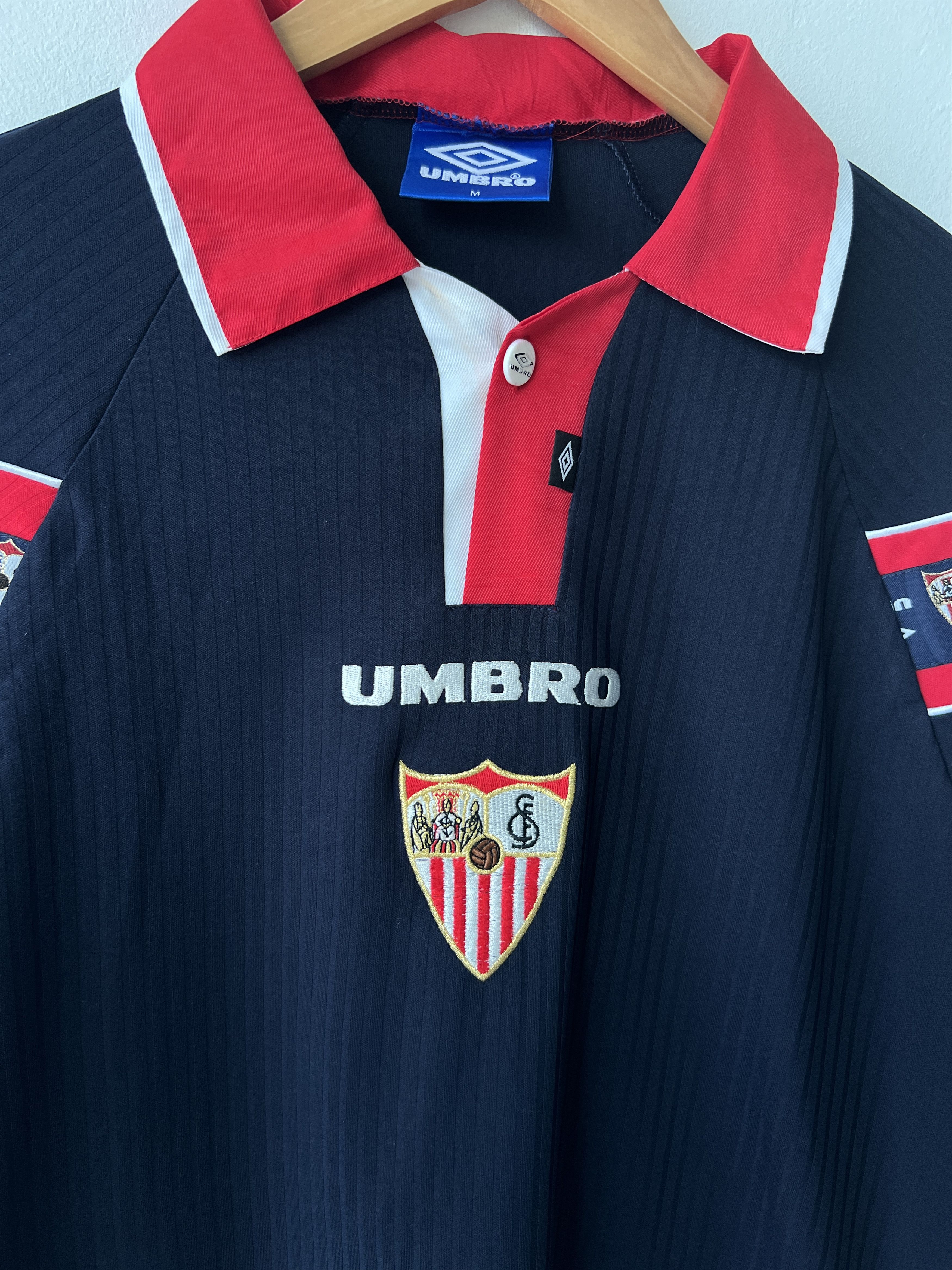 Umbro (M) Sevilla 1998-99 Third Kit Size US M / EU 48-50 / 2 - 8 Thumbnail