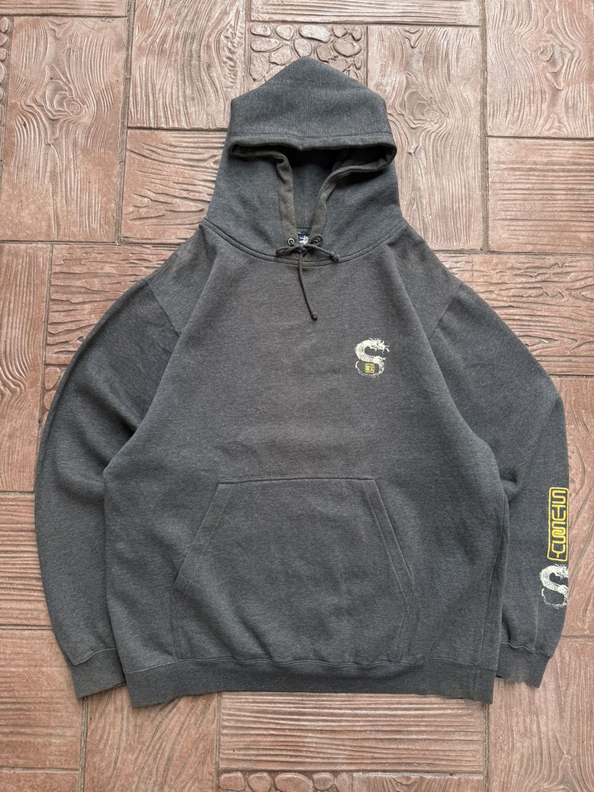 Stussy 90s STUSSY DRAGON 🐉Ripoff Chinese Traditional Rare XL Hoodie Size US XL / EU 56 / 4 - 8 Thumbnail
