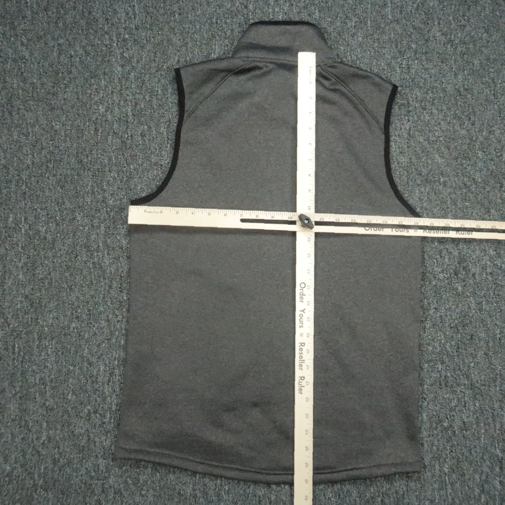 Vintage L.L. Bean Vest Men Small Gray Slightly Fitted Performance Full Zip Pockets Size US S / EU 44-46 / 1 - 5 Thumbnail
