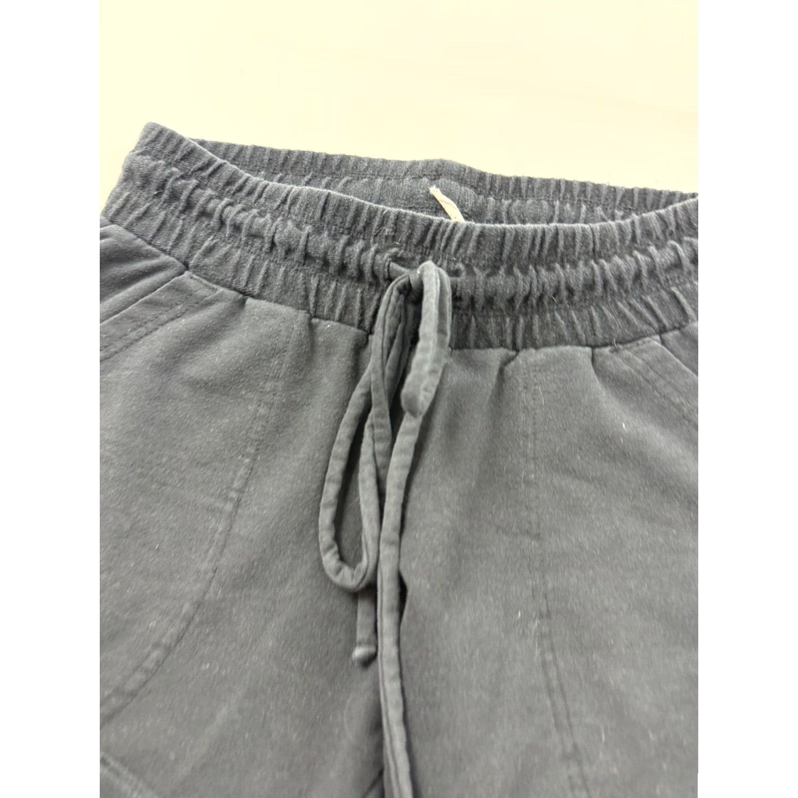 Vintage Free People Sweatpants Womens Small Black Fleece Joggers Elastic Pockets Size 28" / US 6 / IT 42 - 3 Thumbnail