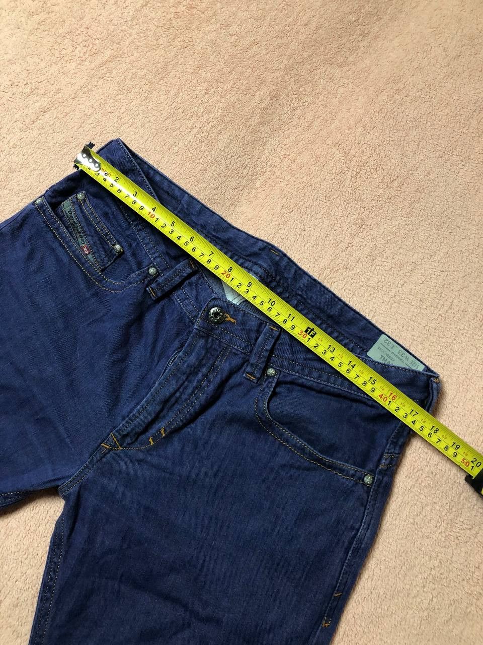 Diesel × Vintage Vintage Men's Diesel THAVAR Relaxed Straight Denim Jeans Size US 33 - 14 Thumbnail