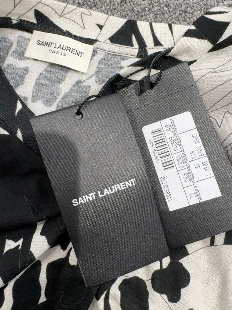 Saint Laurent Paris Saint laurent paris Black and white tropical floral print T Size US XL / EU 56 / 4 - 4 Thumbnail