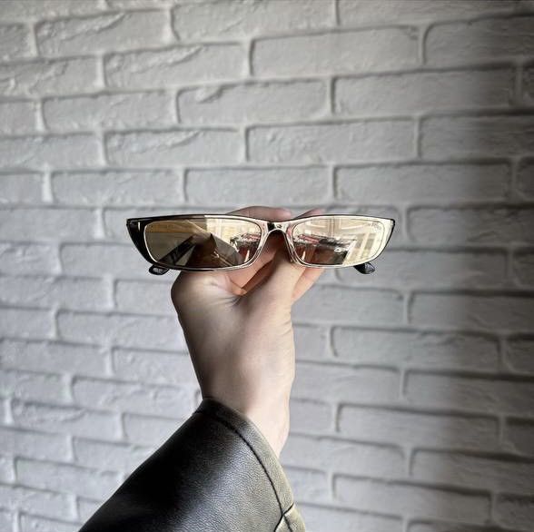 Tom Ford Tom Ford shining golden colour sunglasses with box Size ONE SIZE - 3 Thumbnail