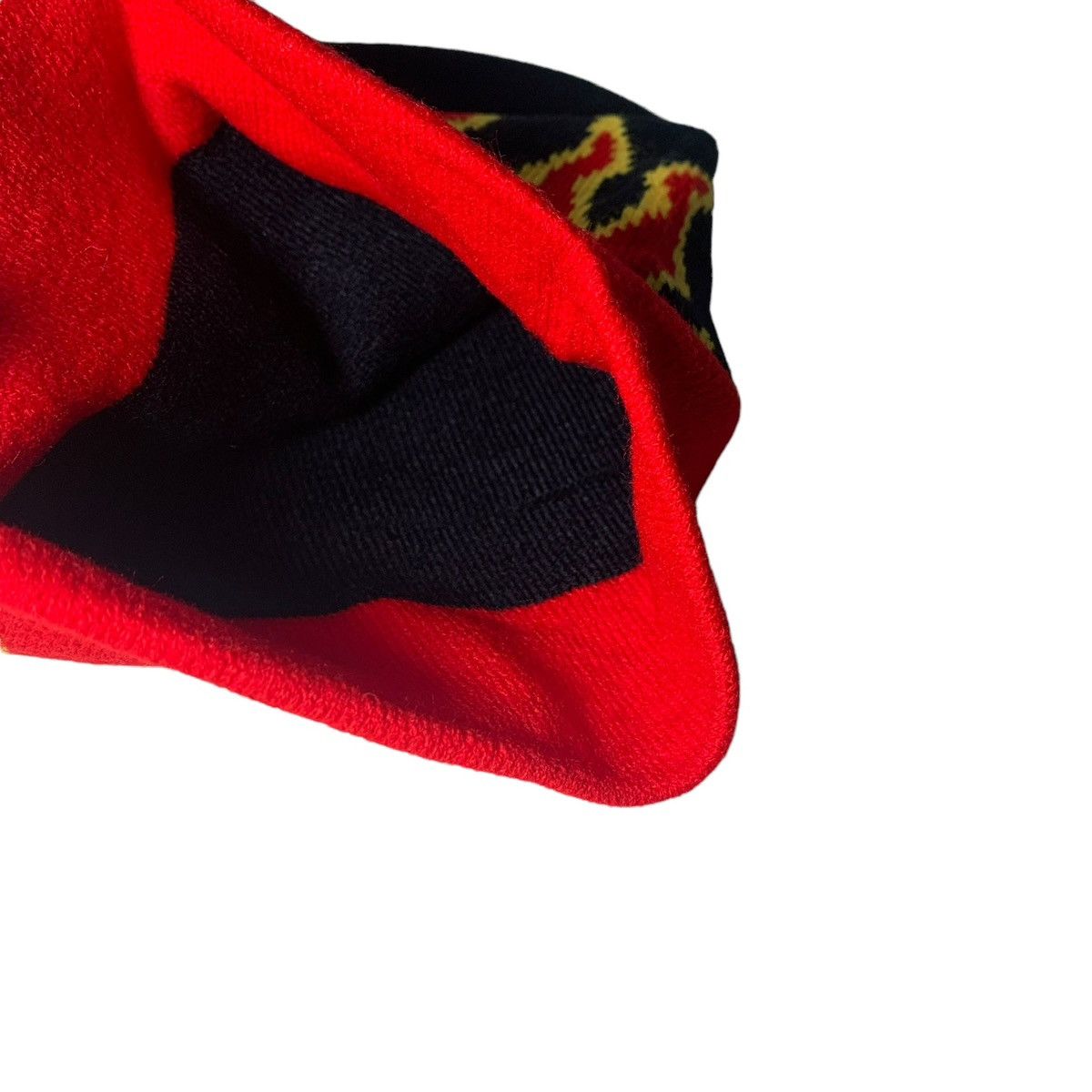 Other Red Flame Knitted Streetwear Beanie Size ONE SIZE - 5 Thumbnail
