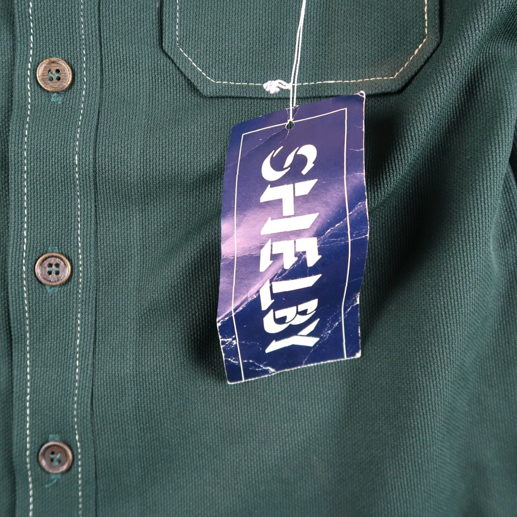 Vintage VINTAGE Robert Bruce Shelby Division Green Shirt Button Up Men’s S Polyester Shirt Men Green Vintage Workwear 90s? Size US S / EU 44-46 / 1 - 4 Thumbnail