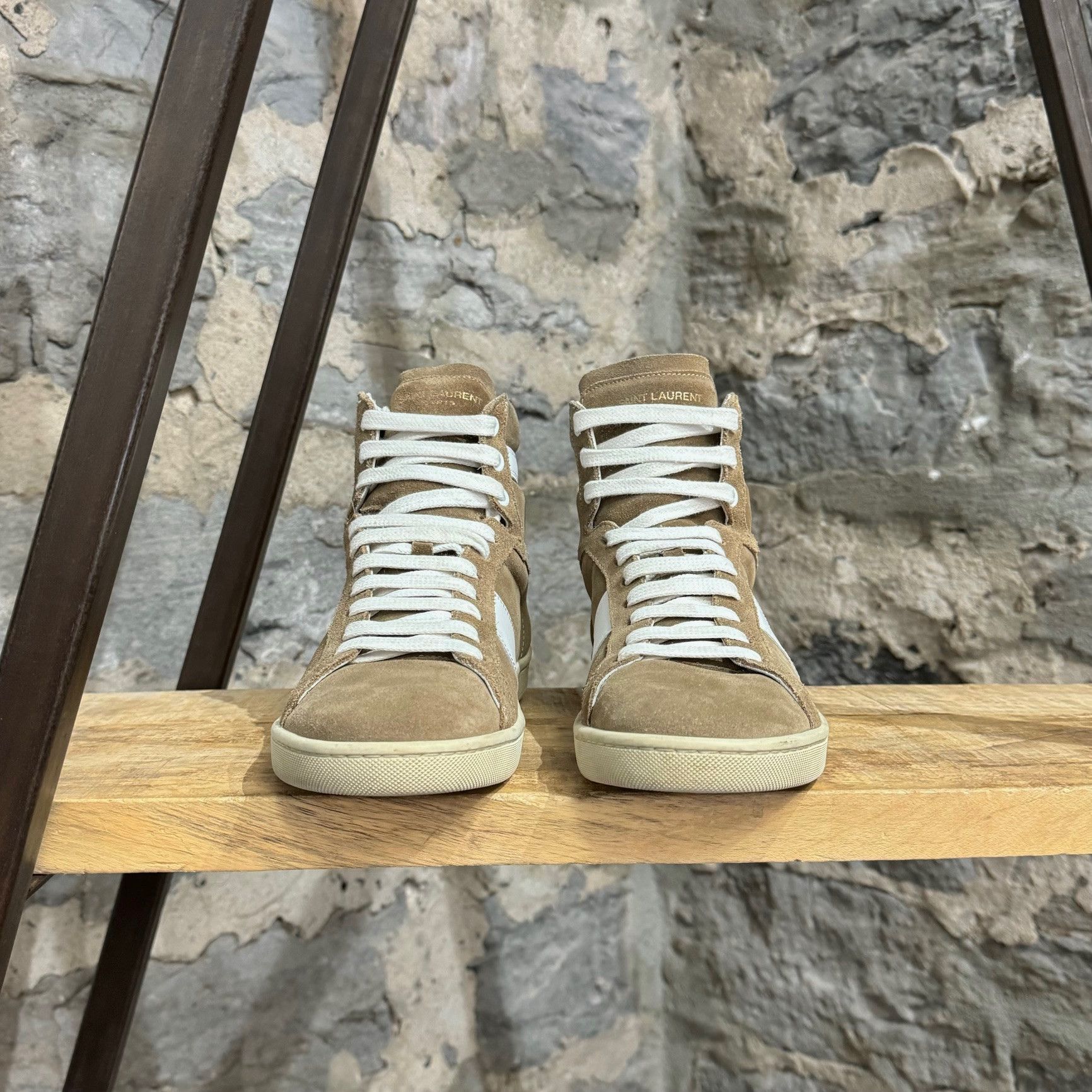 Saint Laurent Paris Saint Laurent Paris Tan Suede High-Top Sneakers Size US 7 / EU 40 - 3 Thumbnail