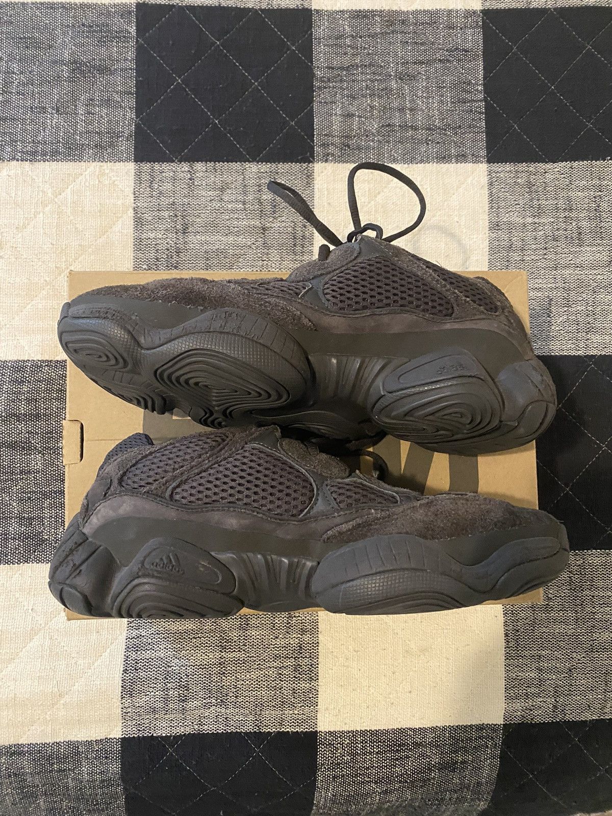 Adidas × Kanye West Yeezy 500 ‘Utility Black’ 2018 Size US 9 / EU 42 - 3 Thumbnail