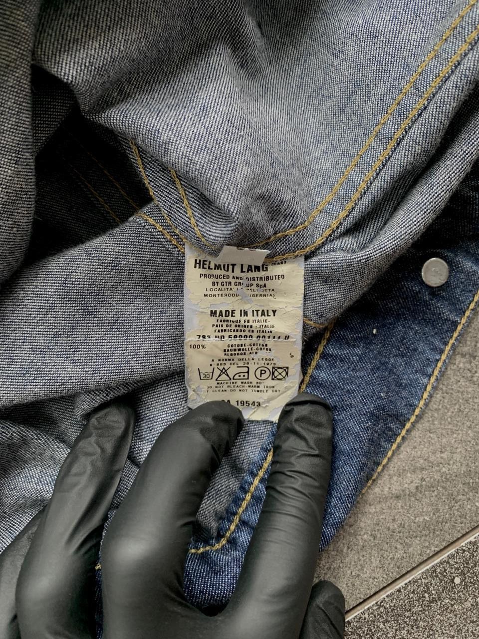 Helmut Lang FREE TAX! 1998 Light Denim Trucker Jacket Size US XS / EU 42 / 0 - 7 Thumbnail