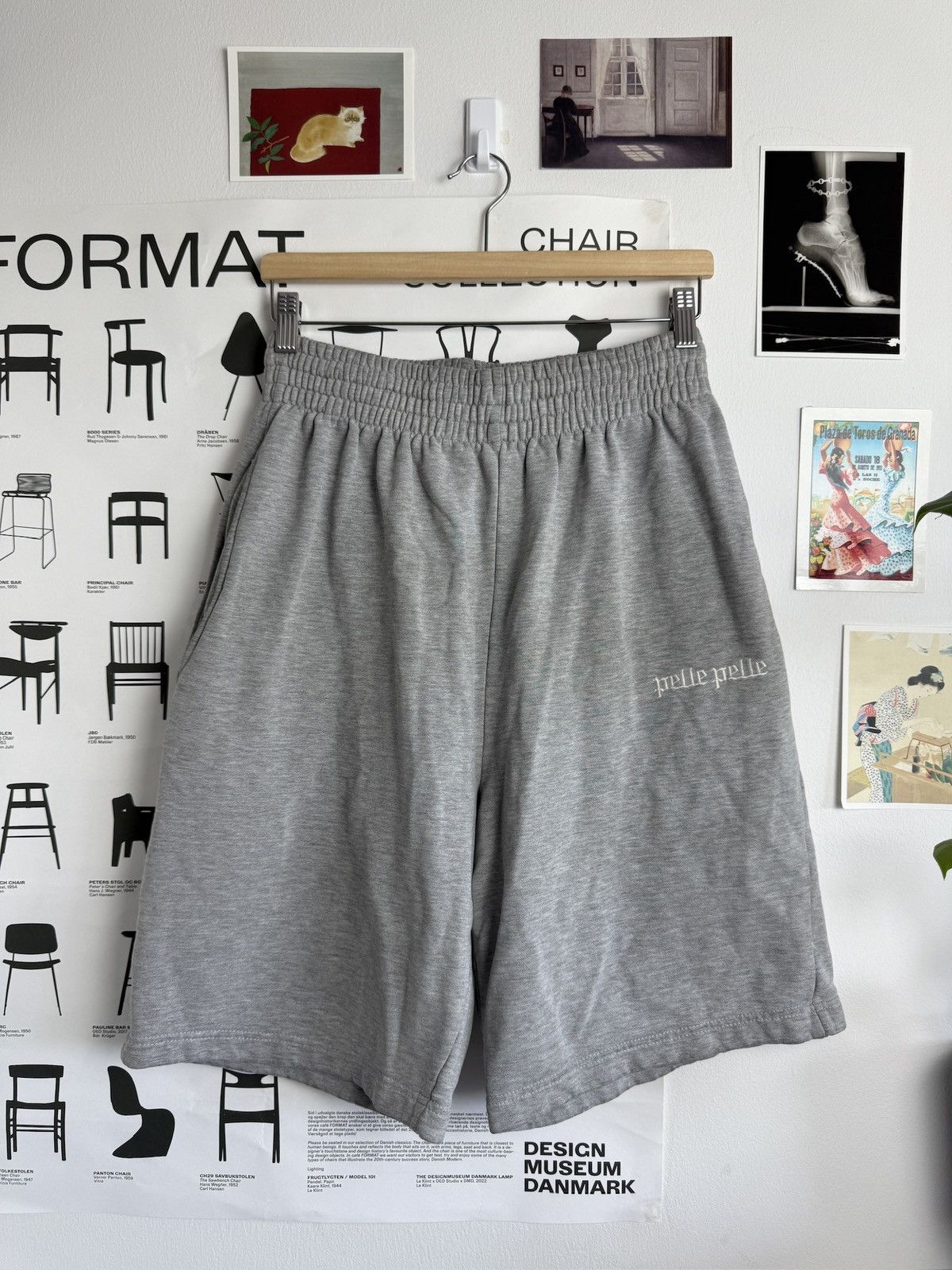 Pelle Pelle Vintage Y2k Pelle Pelle baggy shorts S hiphop rap skate usa Size US 32 / EU 48 - 1 Thumbnail