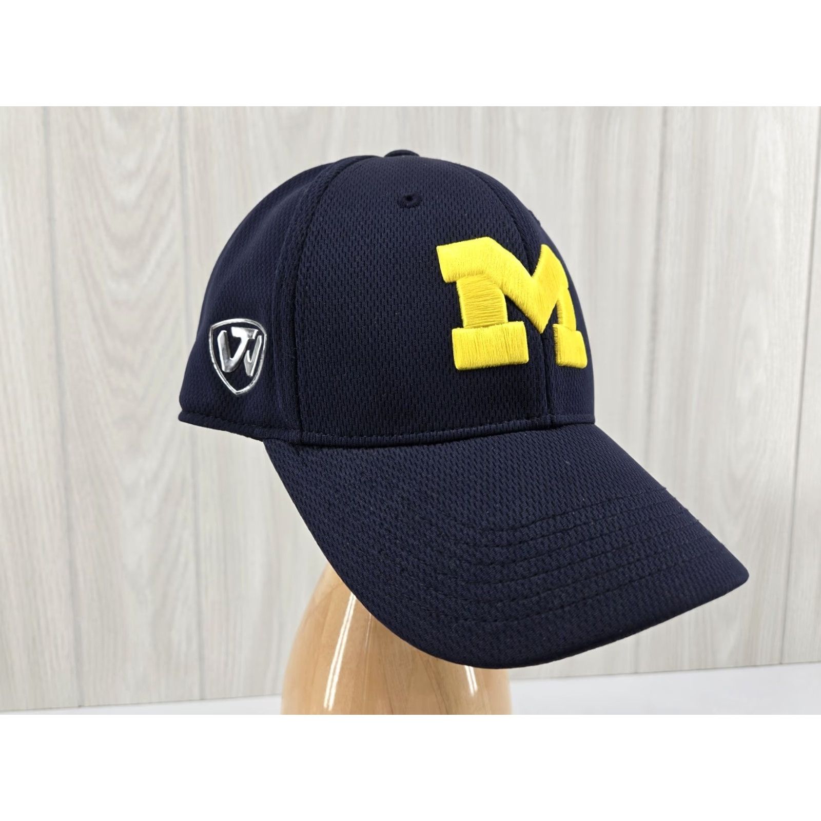 Top Of The World Top of the World University Of Michigan Hat Memory Fit L/XL UM Embroidered TOW Cap - Unisex Adults, Baseball Cap, Blue Size ONE SIZE - 4 Thumbnail