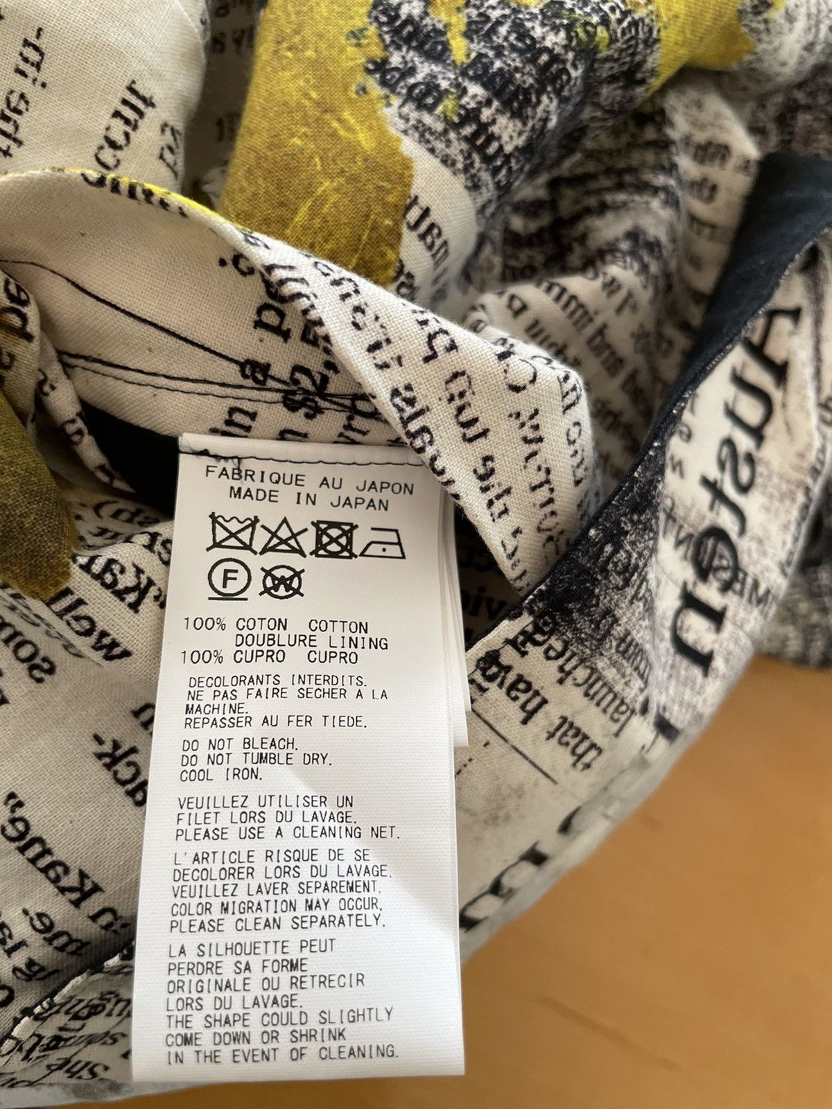 Yohji Yamamoto Newspaper prints cut out waistcoat Size US M / EU 48-50 / 2 - 9 Thumbnail