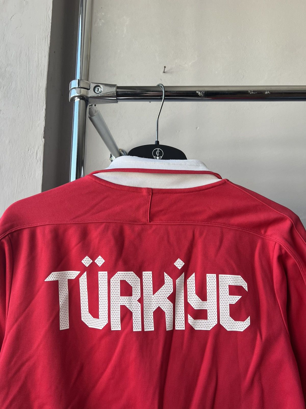 Nike TURKEY TEAM 2010/11 TRAINING NIKE SOCCER FOOTBALL ZIP JACKET Size US M / EU 48-50 / 2 - 16 Thumbnail