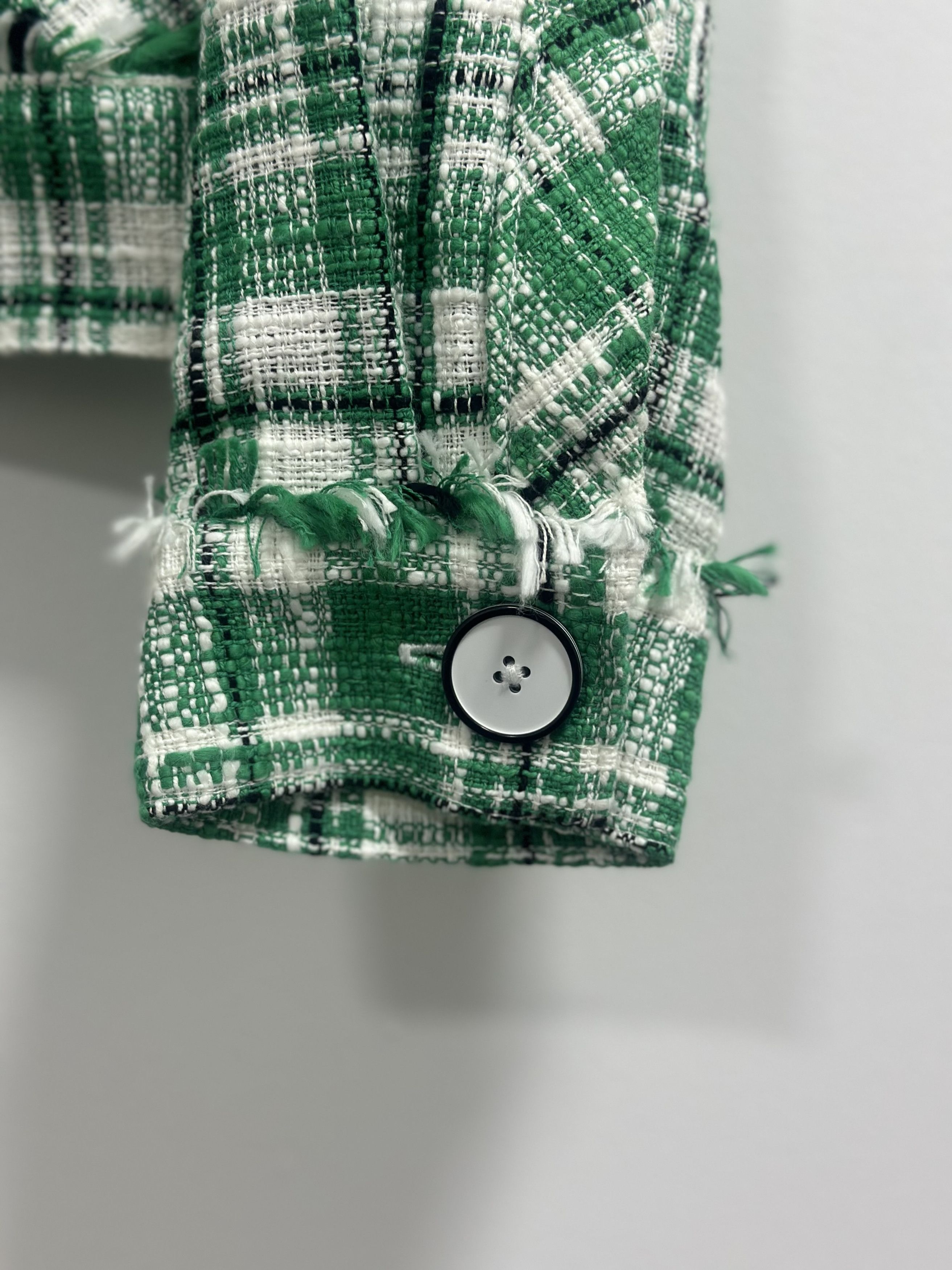 Other Cabi Sophia Green Plaid Tweed Button-Up Blazer - Size S Size S / US 4 / IT 40 - 7 Thumbnail
