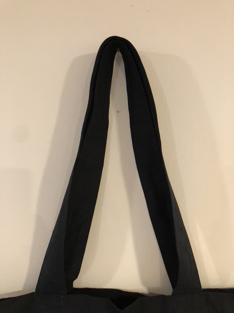 Other 100% Authentic 2001 Space Odyssey COMPUTER MALFUNCTION Tote Size ONE SIZE - 5 Thumbnail
