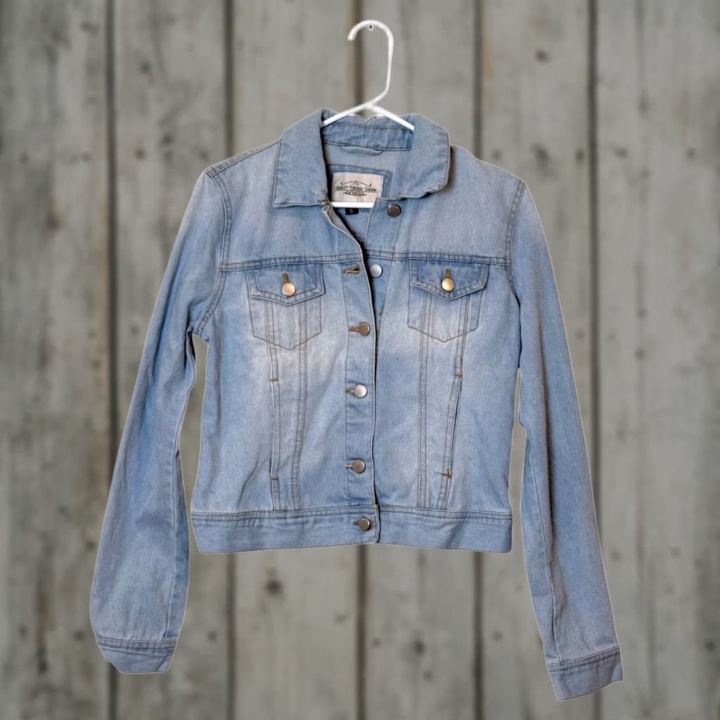 Denime Ashley Vintage Charm Denim Jacket Women S Blue Light Wash Casual Jacket Small Size S / US 4 / IT 40 - 1 Thumbnail