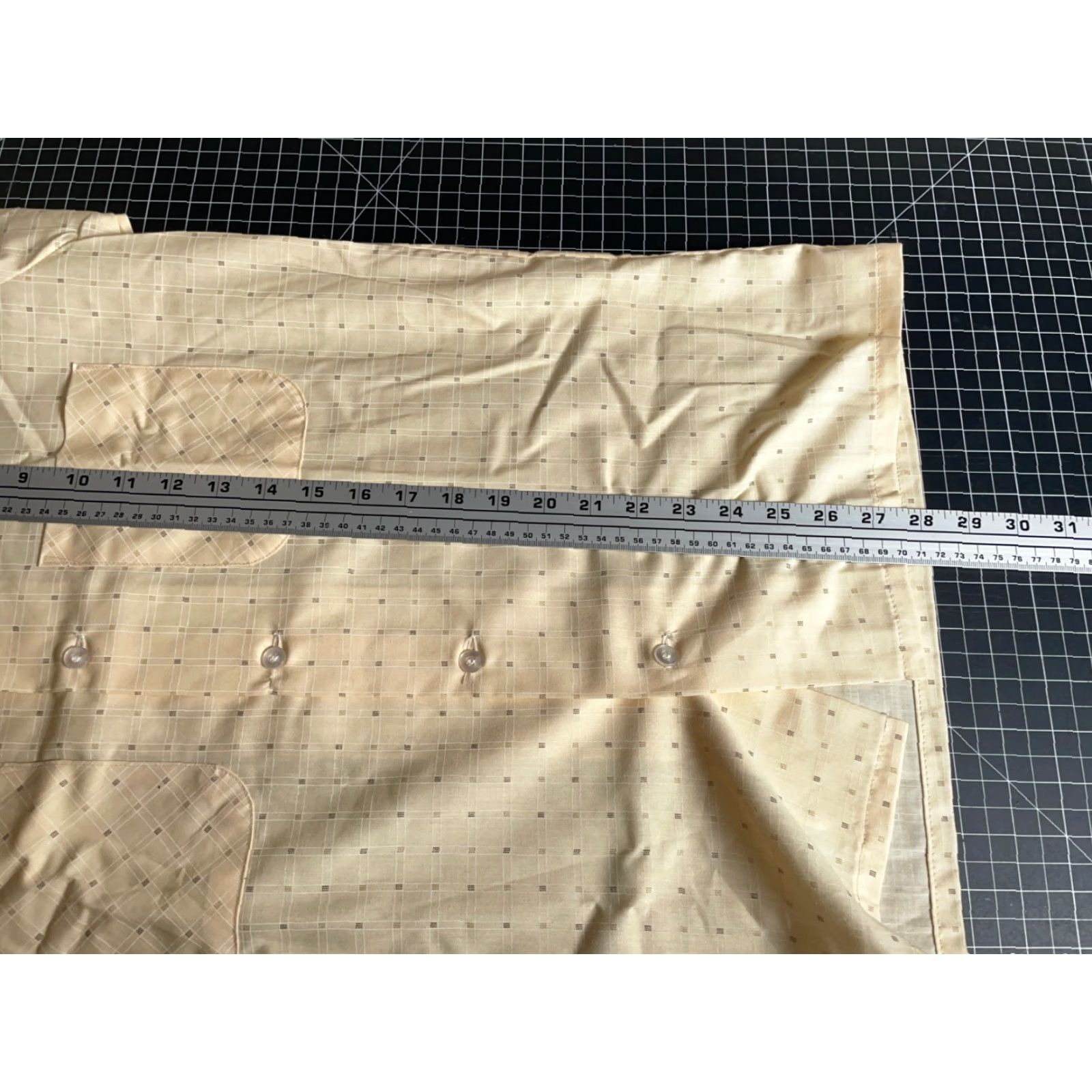 Vintage VINTAGE DeeCee Shirt Men's Medium Cream Check Pattern Lightweight Woven USA Made Size US M / EU 48-50 / 2 - 6 Thumbnail
