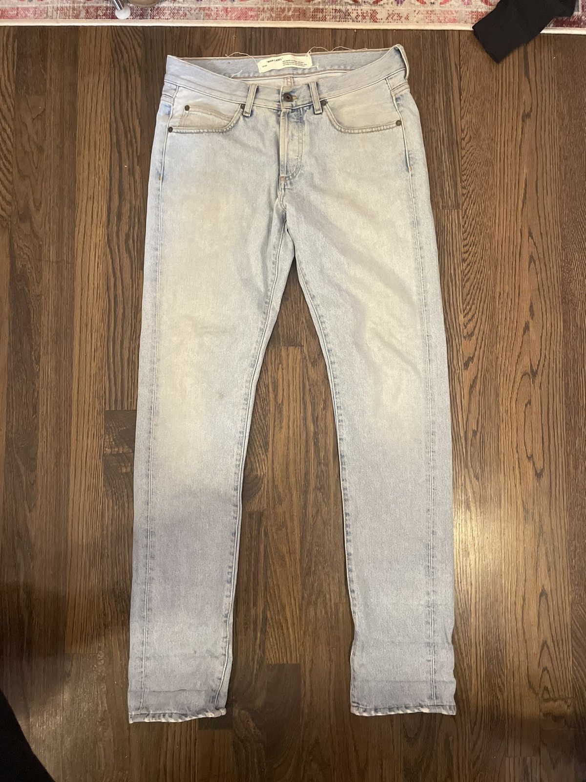 Off- White Main Label deals Denim 26