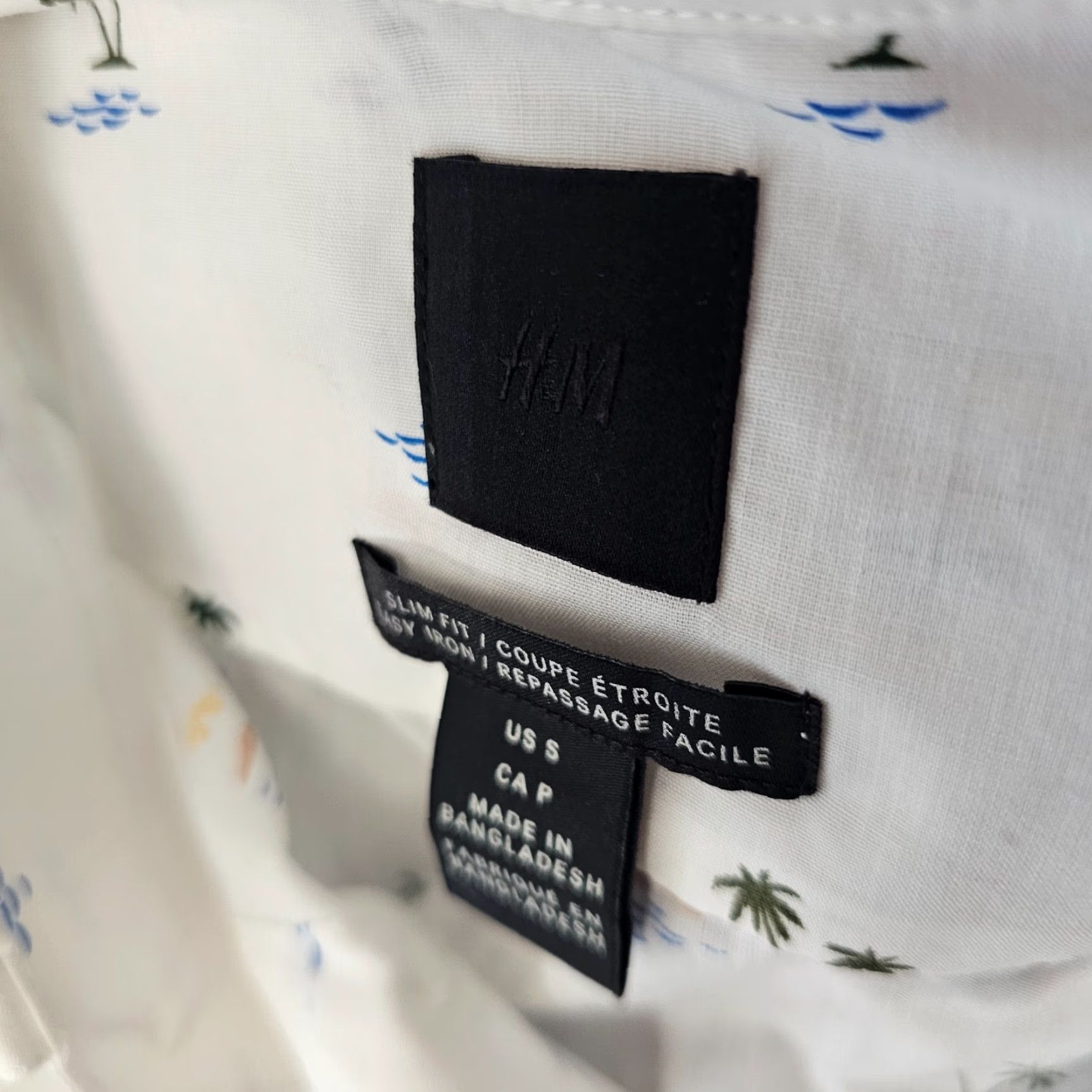 H&M H&M Shirt Men Button-Down White Palm Trees Print Long Sleeve Size S Geometric Pattern Cotton Blend Reg Fit Size US S / EU 44-46 / 1 - 3 Thumbnail