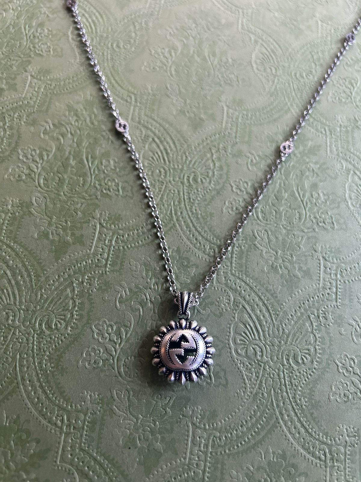 Gucci Gucci Cosmogine Interlocking G Necklace Size ONE SIZE - 3 Thumbnail