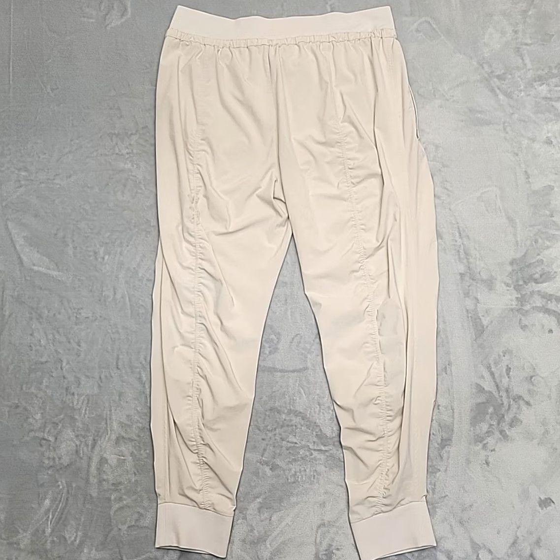 Athleta Athleta Attitude II Pant Womens 16 Beige Stretch Performance Jogger Comfort Easy Care Lightweight Spandex Polyester Solid 90s Sports USA Womens Size 38" / US 16 / IT 52 - 7 Thumbnail