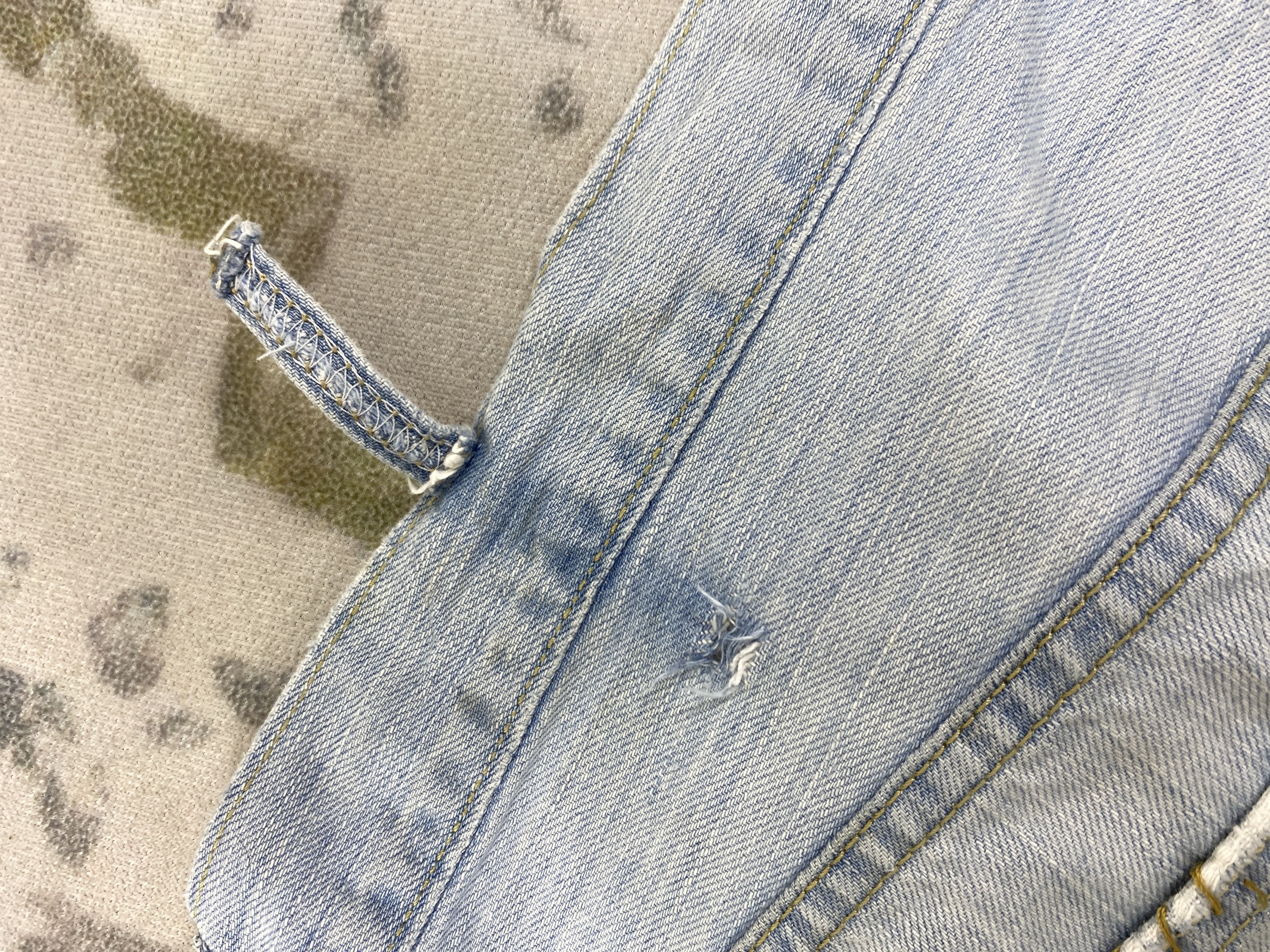 Levi's Light Wash Vintage Levi's 559 Straight Denim 41x31.5 JN496 Size US 41 - 14 Thumbnail