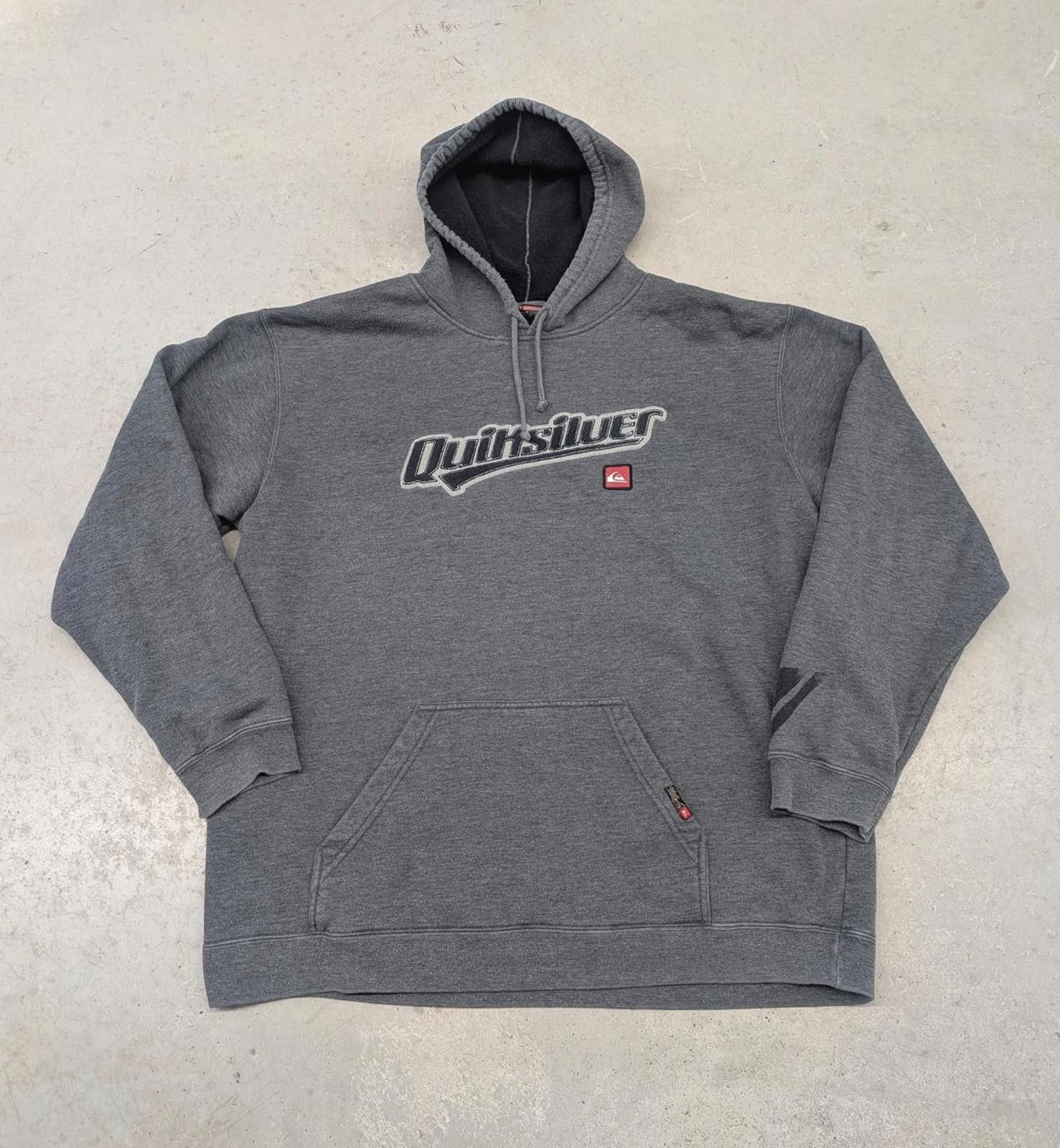 Quiksilver Y2K Quiksilver Dark Gray Skull Hoodie Size US XL / EU 56 / 4 - 1 Thumbnail