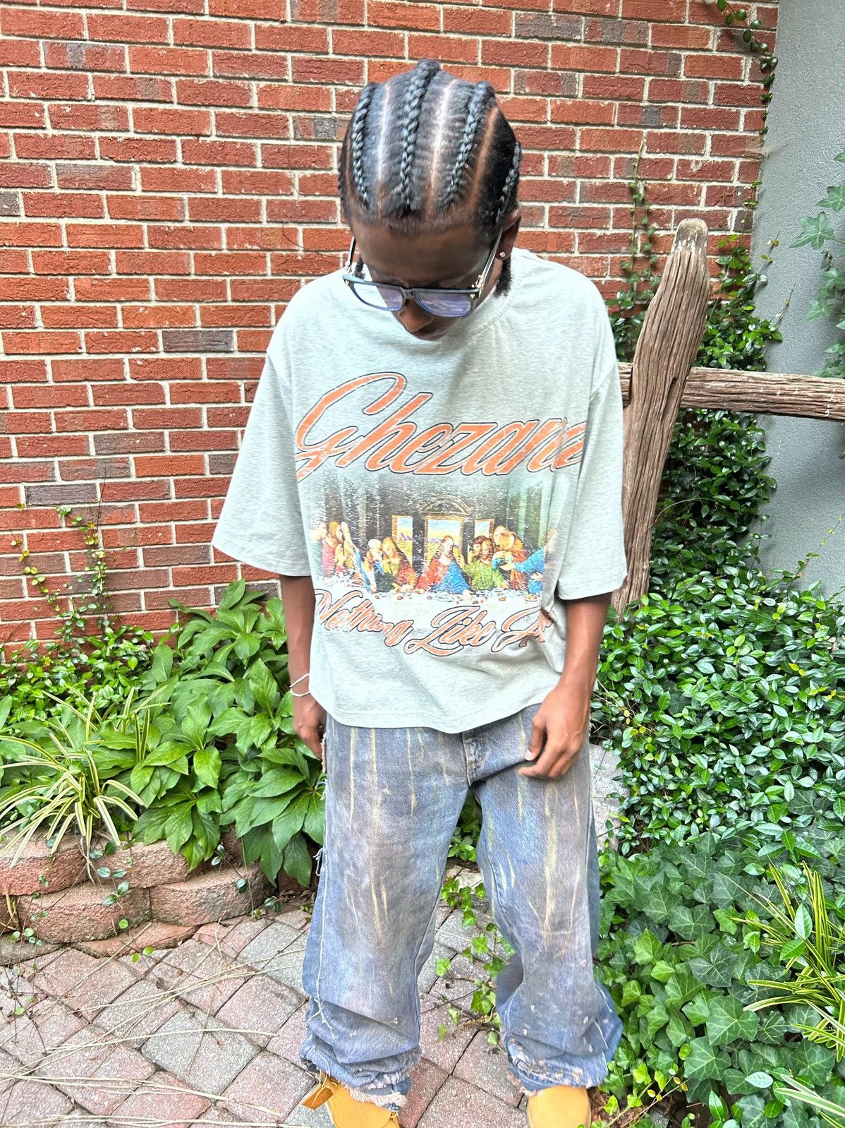 Other "Nothing Like Home" tee @Ghezanausa ig brand Size US M / EU 48-50 / 2 - 6 Thumbnail