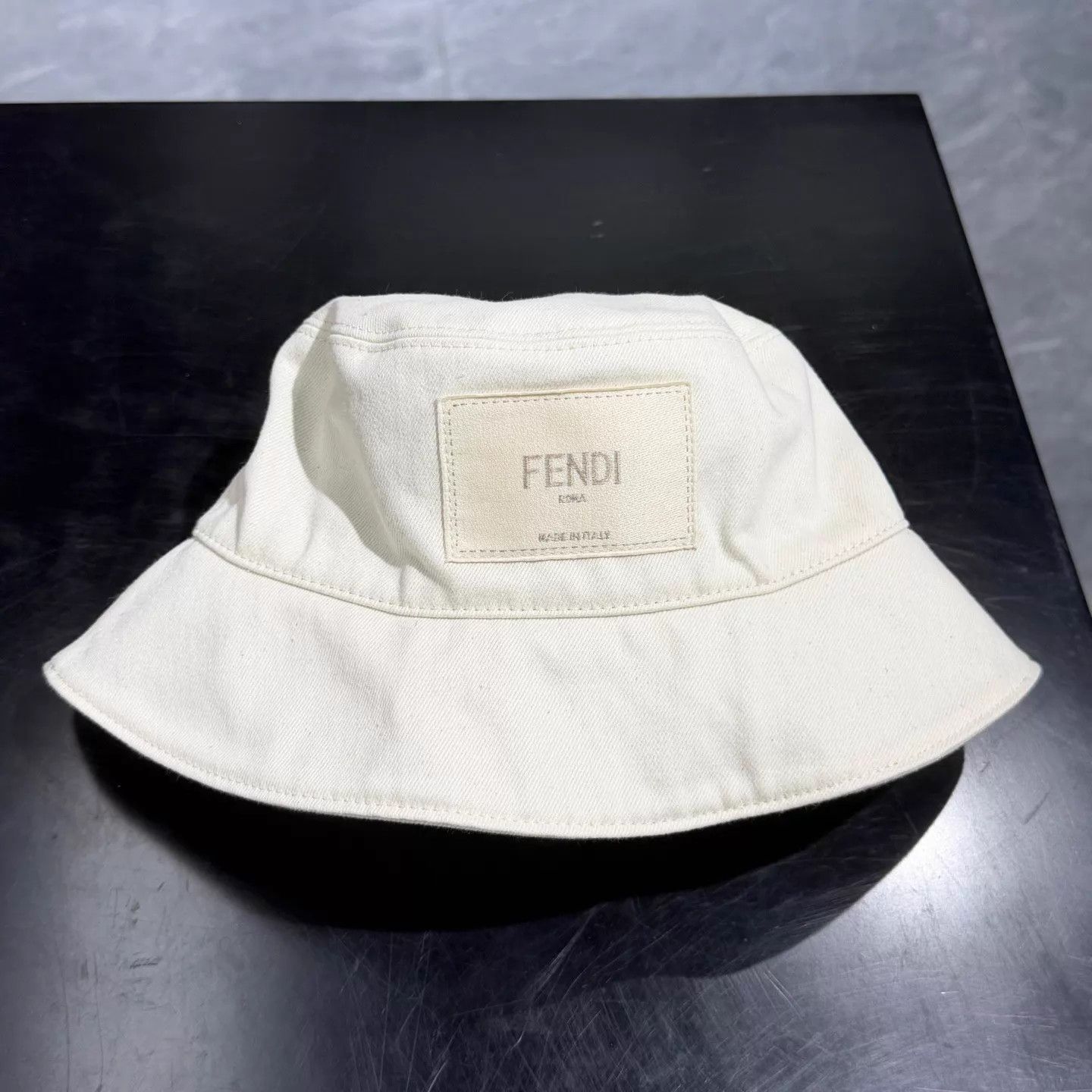 Fendi Fendi Off-White FF Embroidered Lined Bucket Hat S Size ONE SIZE - 3 Thumbnail