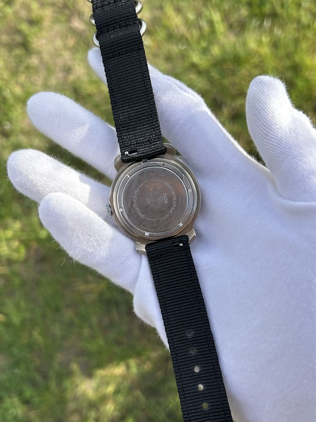 Vintage Vintage Watch Vostok USSR Soviet Mechanical Wristwatch 1980 Size ONE SIZE - 19 Thumbnail