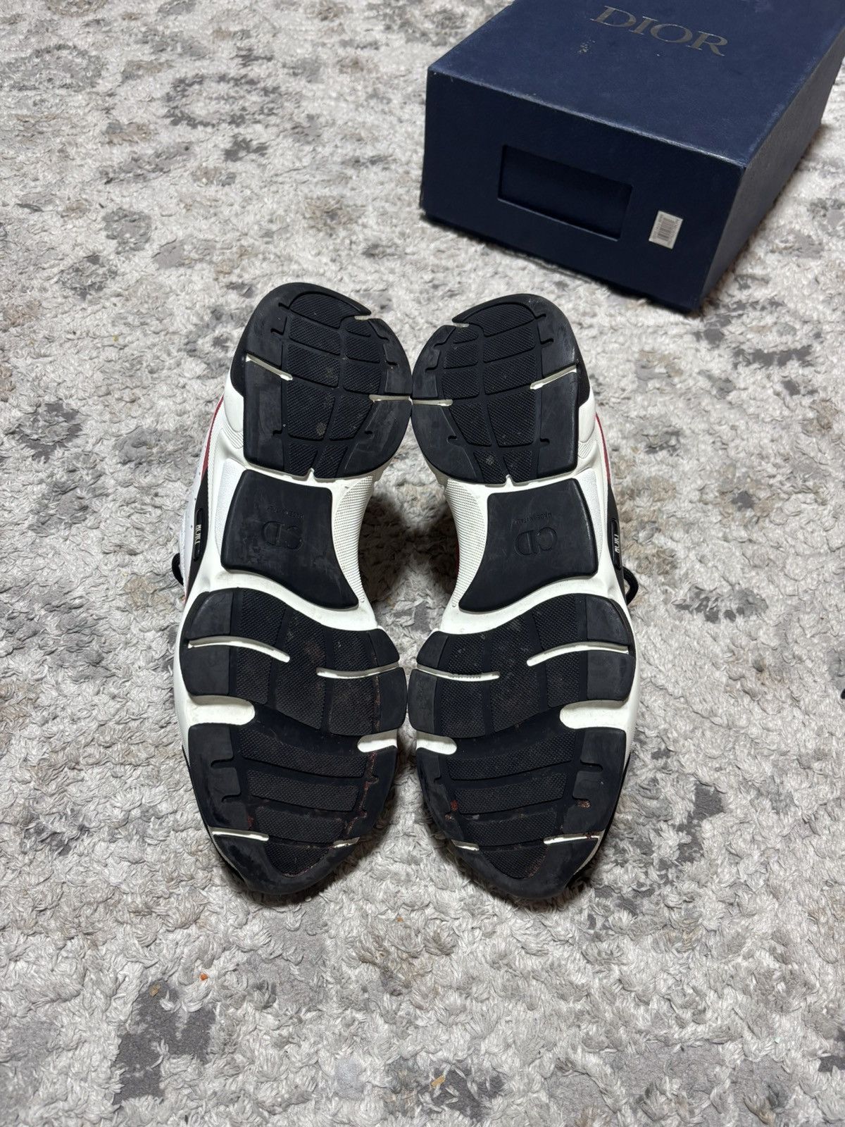 Dior Dior B22 Sneakers White Black Red – Size EU 43 (US 10) Size US 10 / EU 43 - 7 Thumbnail