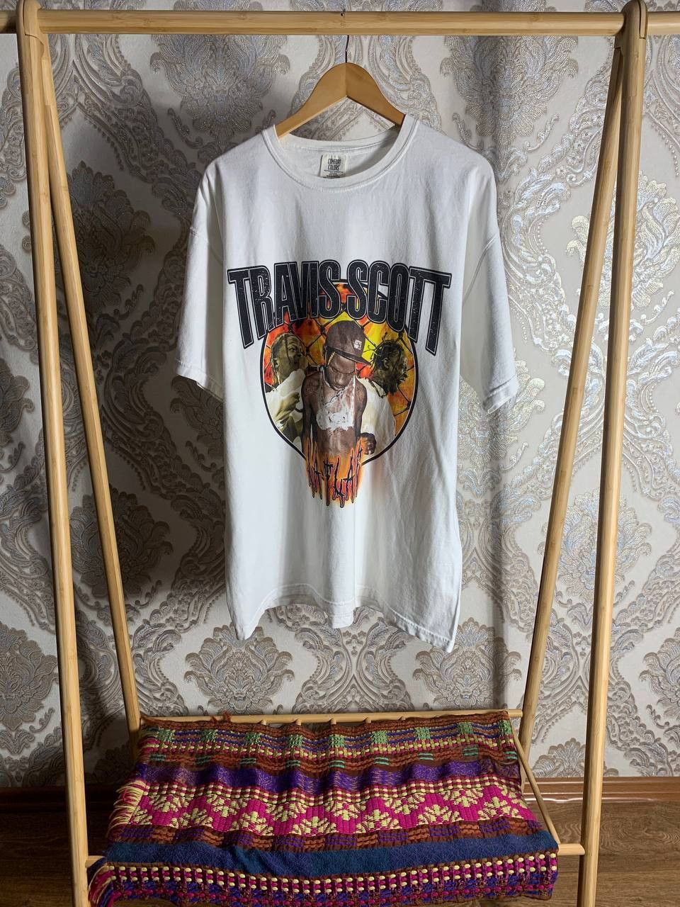 Band Tees Vintage Travis Scott La Flame Big logo T-shirt Hip-Hop Y2K Size US XL / EU 56 / 4 - 1 Thumbnail