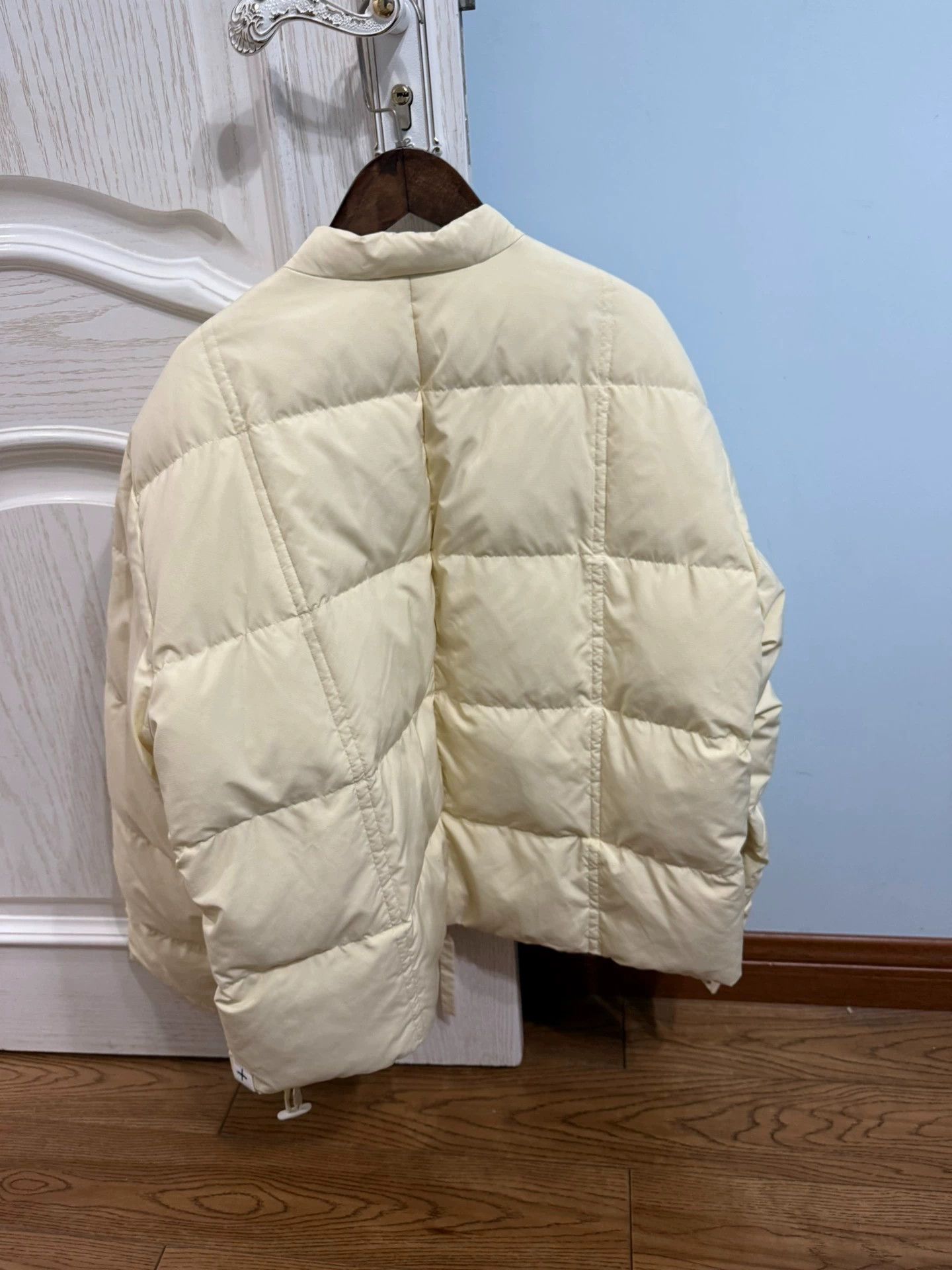 Jil Sander Jil Sander cream yellow down jacket 9/10 Size M / US 6-8 / IT 42-44 - 5 Thumbnail