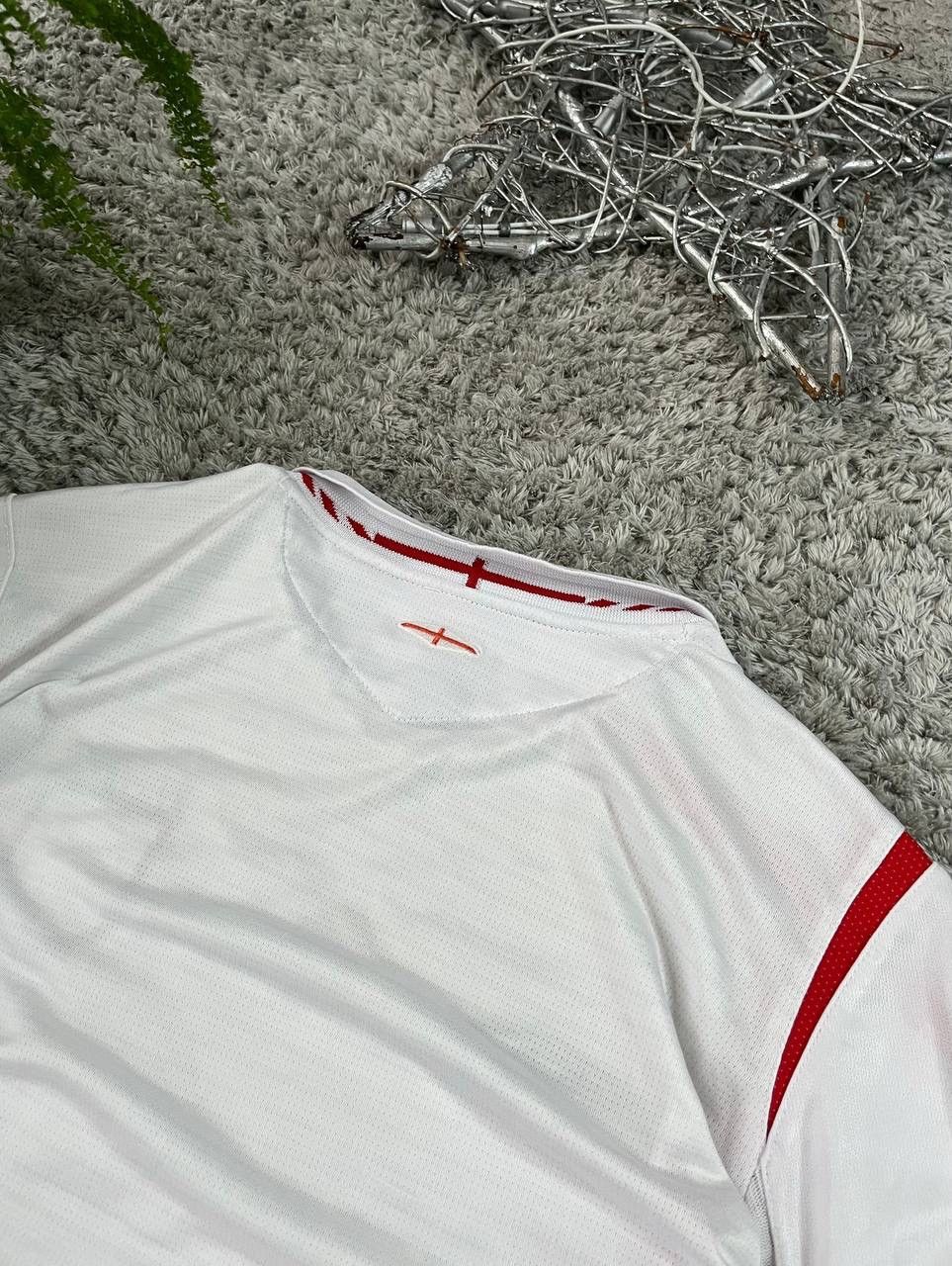 Umbro 00s Umbro T-Shirt Soccer Jersey England Streetwear Vintage Size US M / EU 48-50 / 2 - 10 Thumbnail