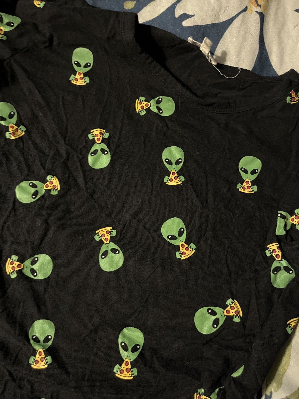 Other Alien Eating Pizza Crop Top Size S / US 4 / IT 40 - 3 Thumbnail