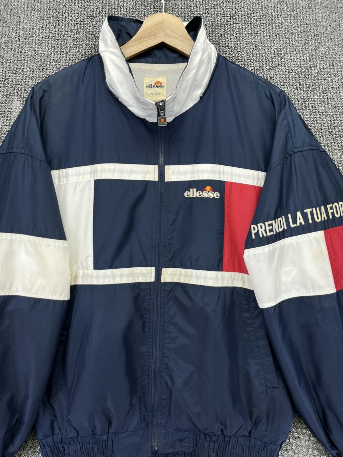Ellesse Vintage Ellesse Racing Zip Up Light Jacket Size US L / EU 52-54 / 3 - 5 Thumbnail