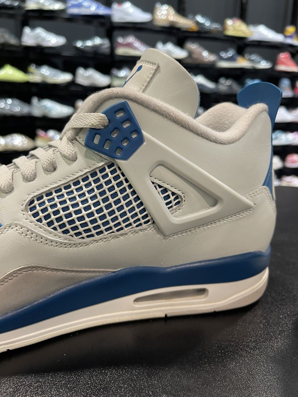 Jordan Brand Size 13 - Jordan 4 Military Blue Size US 13 / EU 46 - 7 Thumbnail