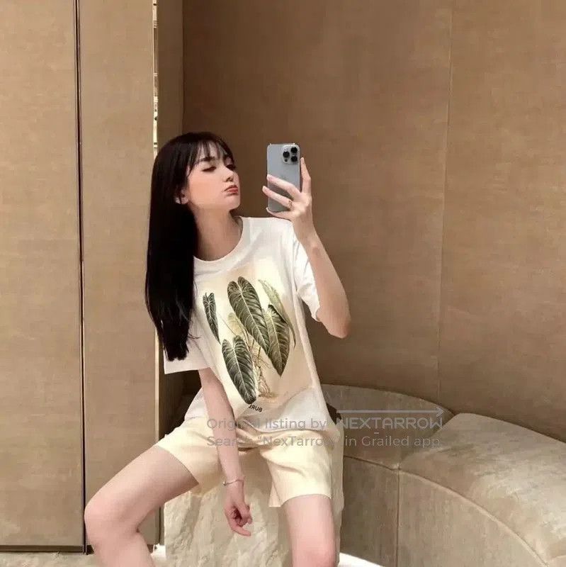 Burberry Burberry Short Sleeve White T-Shirt with Embroidery. Size XXS / US 00 / IT 34 - 6 Thumbnail