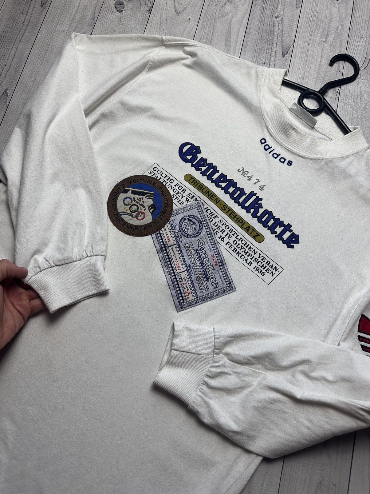 Adidas × Vintage Vintage adidas Olympic Games sweatshirt size L Garmish logo Size US L / EU 52-54 / 3 - 6 Thumbnail