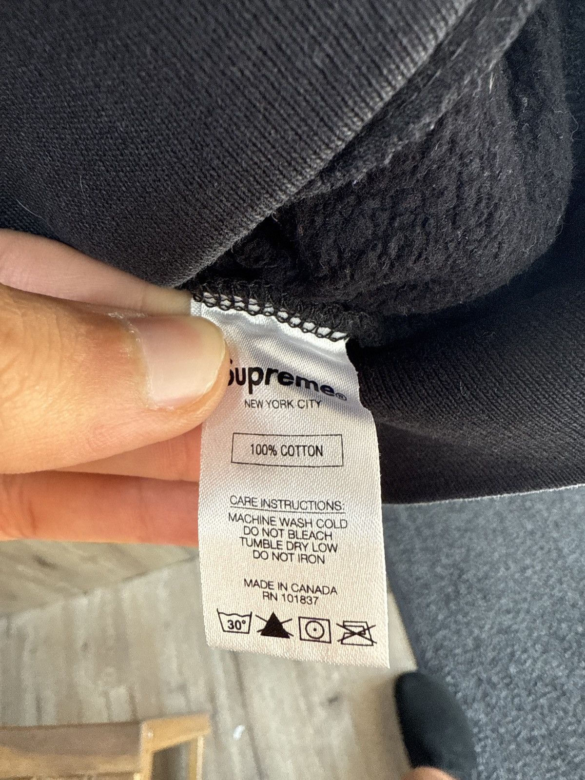 Supreme Supreme Black PullOver Hoodie Size US L / EU 52-54 / 3 - 6 Thumbnail