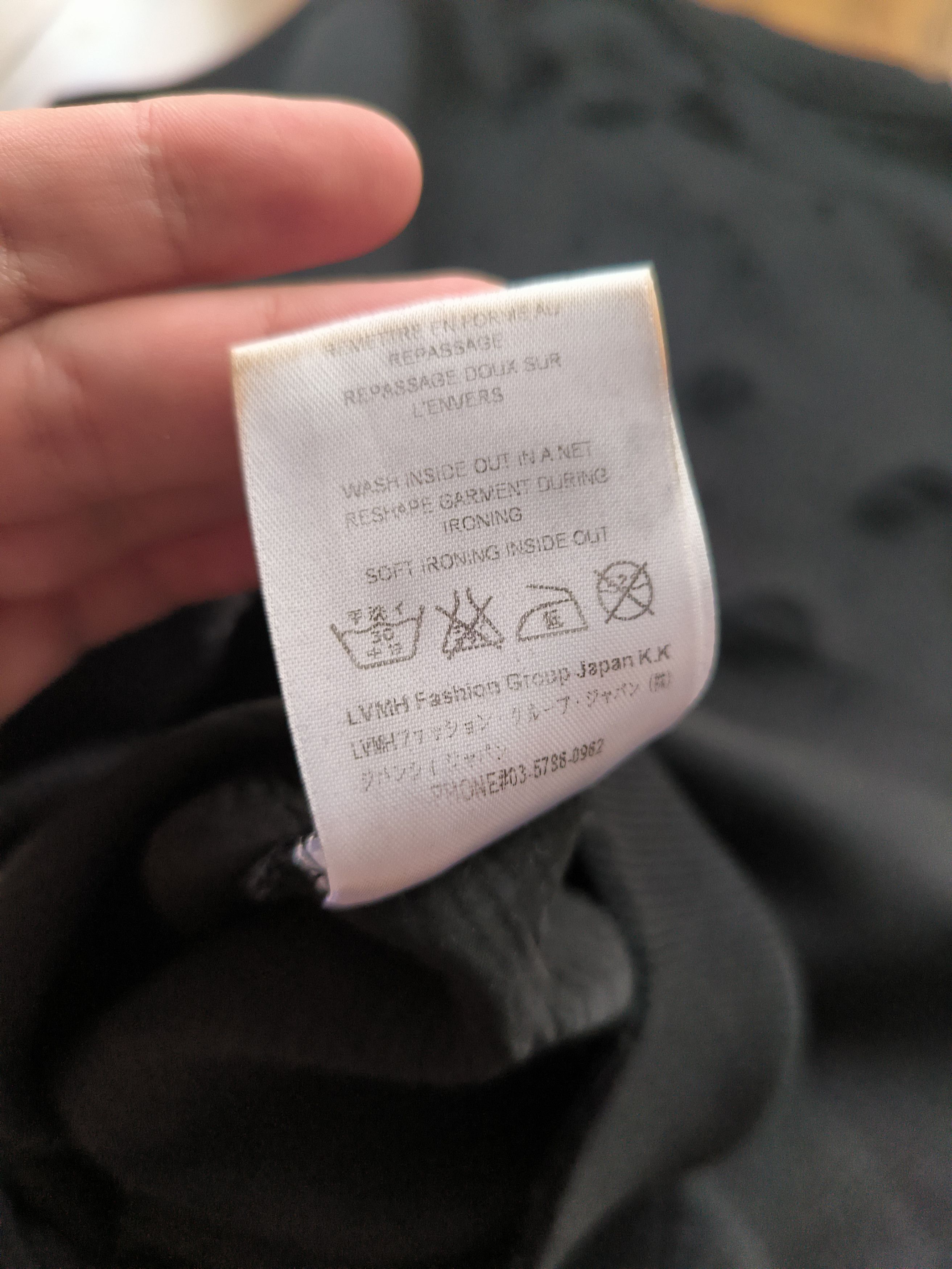 Givenchy Givenchy Distressed Crewneck, S, very good condition Size US S / EU 44-46 / 1 - 8 Thumbnail
