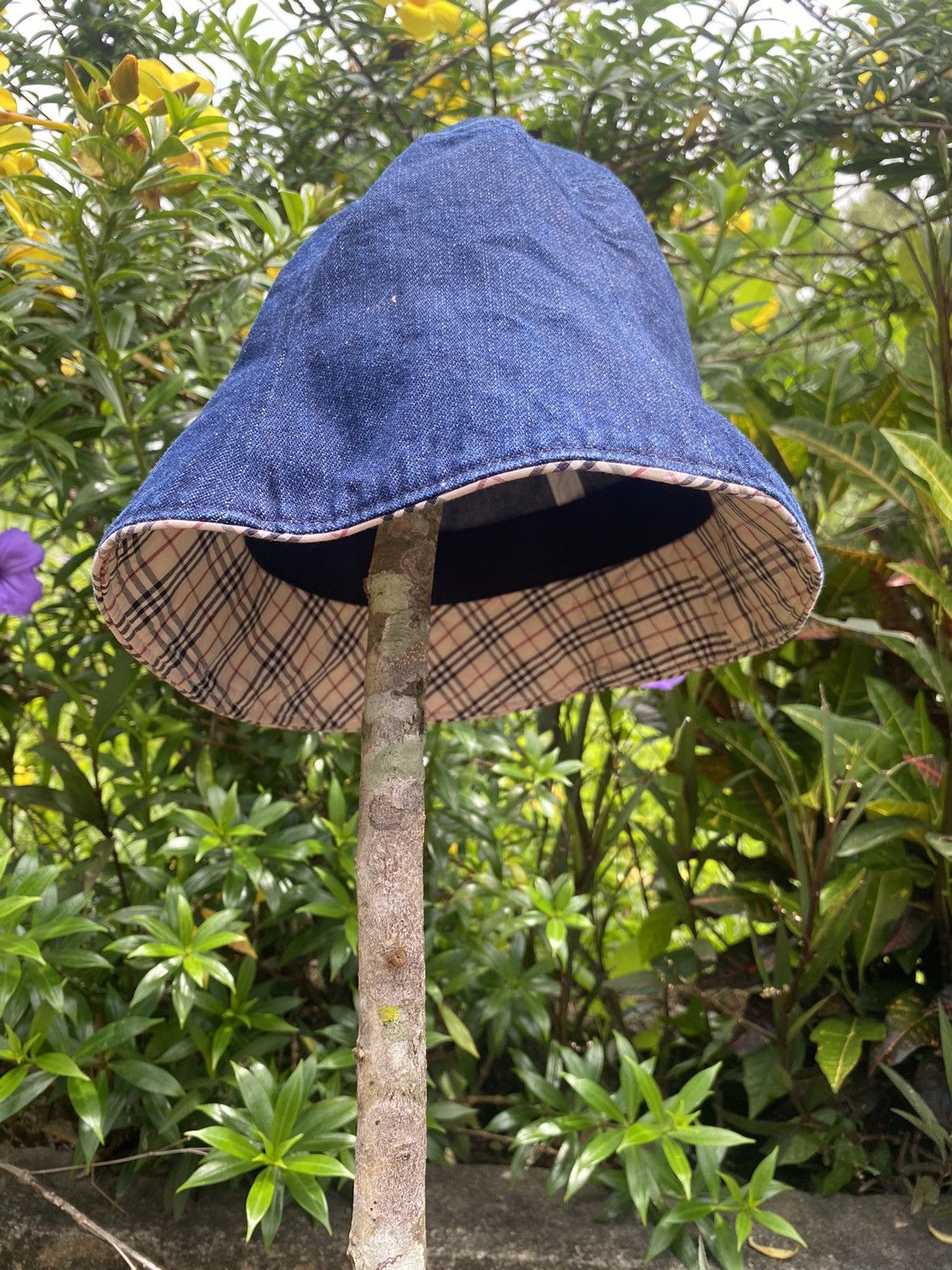 Burberry Burberry Denim Hat Size ONE SIZE - 1 Thumbnail